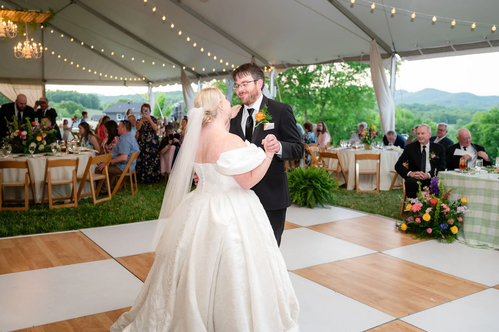 Every detail helps make a wedding unforgettable. 💍✨

The flowers set the scene. The cake makes it sweeter. The little details make it personal. And when it&rsquo;s time to celebrate, the entertainment brings everyone together. 🎶

A great DJ knows h