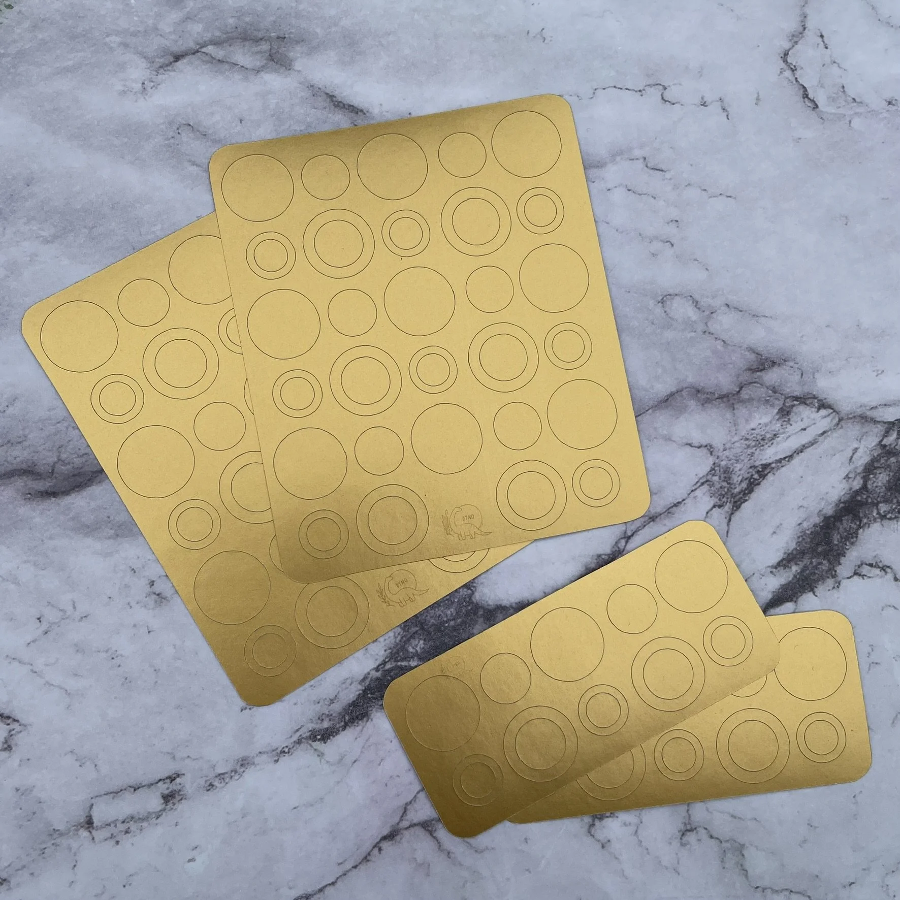 Golden circles