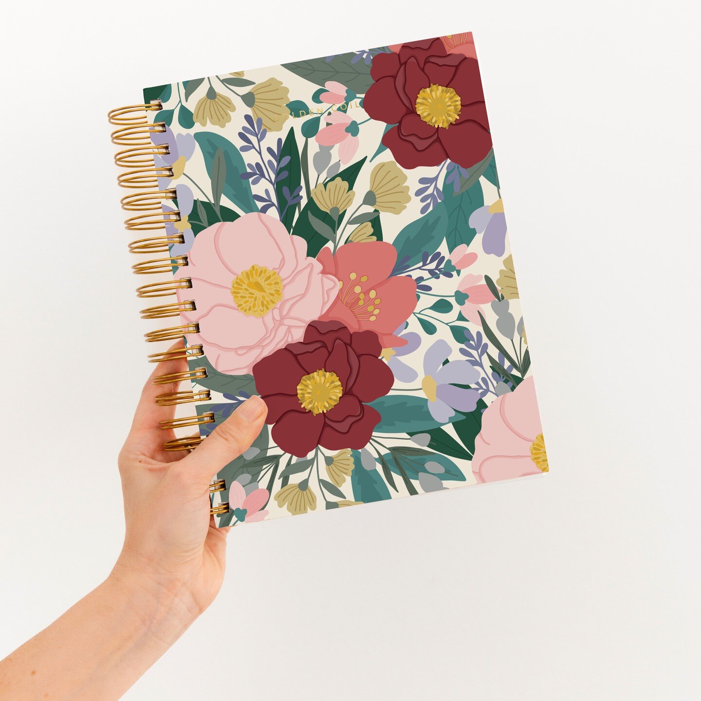 Here is my entry for the @golden.coil notebook cover contest! I can't seem to get enough of flat florals. It would be an honor to be on the cover of one of these gorgeous planners. ✨#gcxdesign23 ⁠
⁠

#patterndesigner #floralart #botanicalillustration