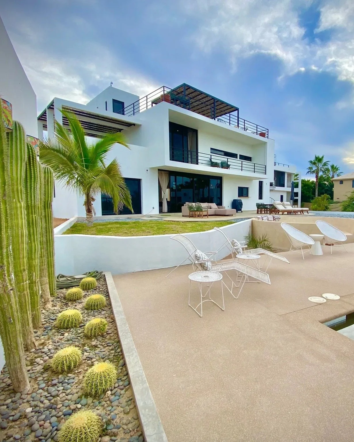 Sal y Sol Baja update 🤍

By God&rsquo;s grace, we are now $53K away from moving forward with the purchase of Sal y Sol - an inspiring retreat property along the Baja coast that would become a place for transformational work.

If you feel led to help