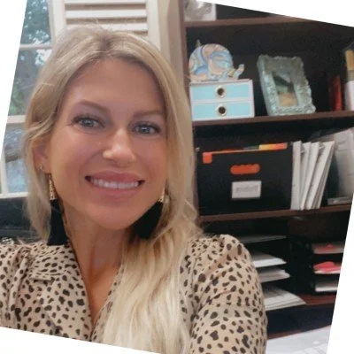 Headshot of Rachel Moore from Ascent Tax Strategy, providing a testimonial about leadership clarity and executive coaching with Charity Medina.