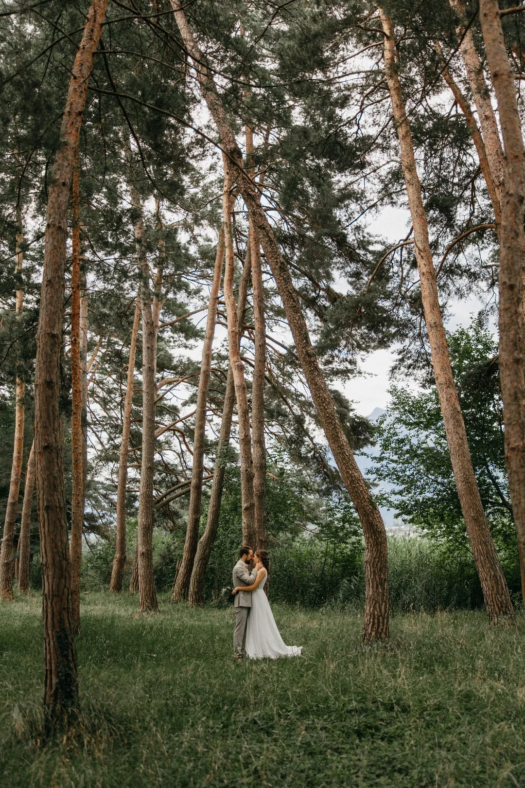 sabrina_zanella_fotografie_thun_hochzeit87_bonstettenpark.jpg