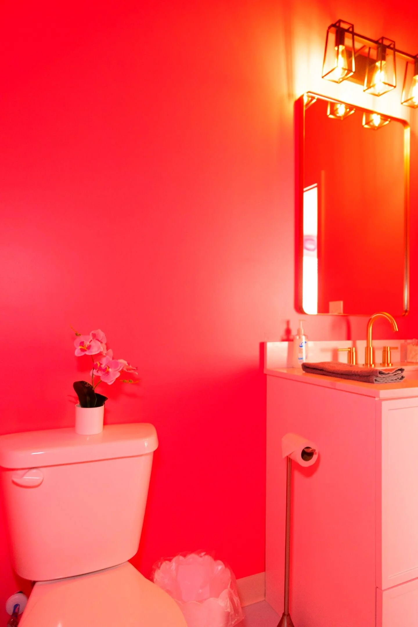 This Nashville retreat blends playful pink tones with modern luxury — designed to spark joy and unforgettable stays.