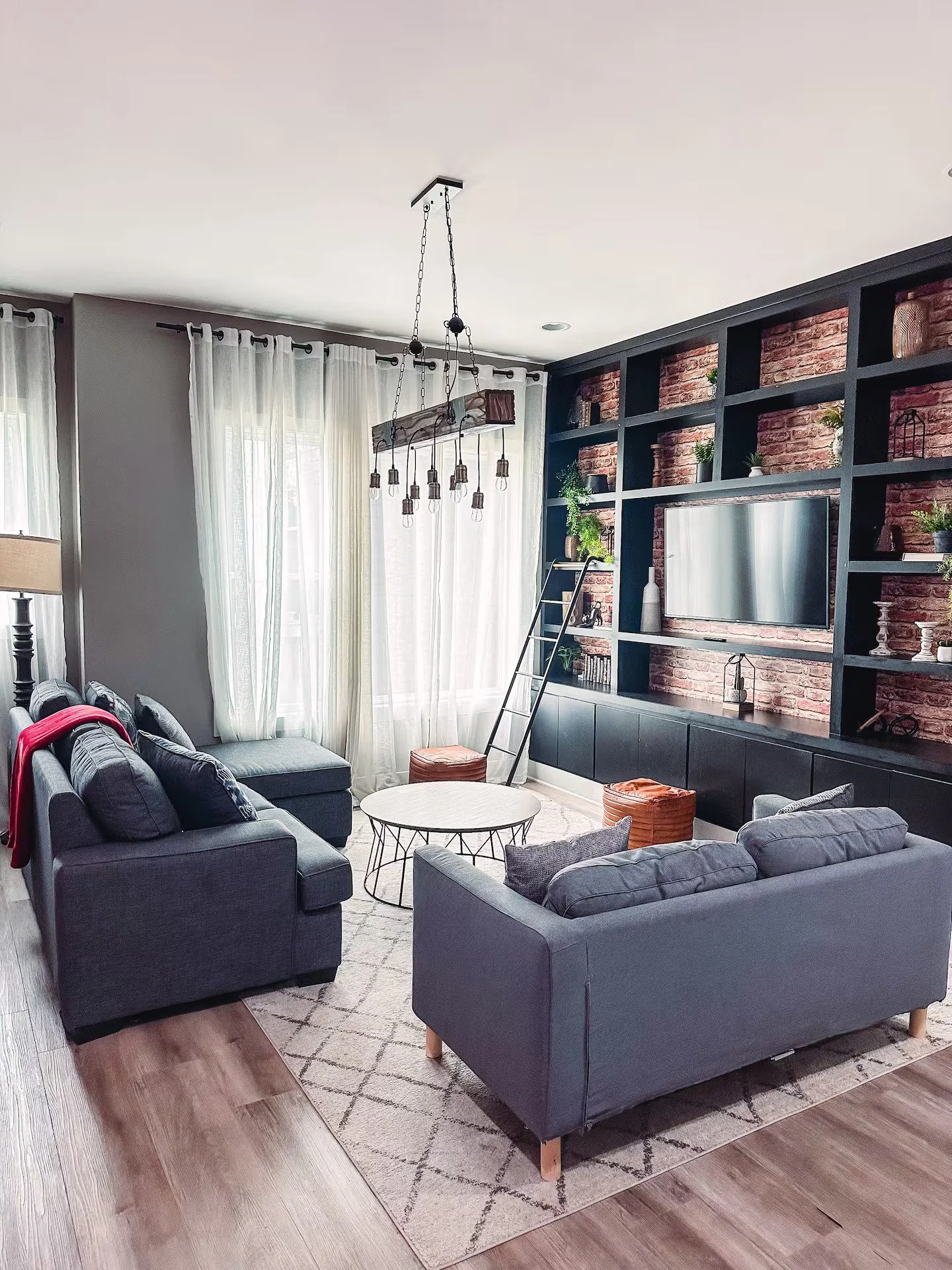 Designed to balance comfort and sophistication — Swift House captures the essence of modern Nashville style