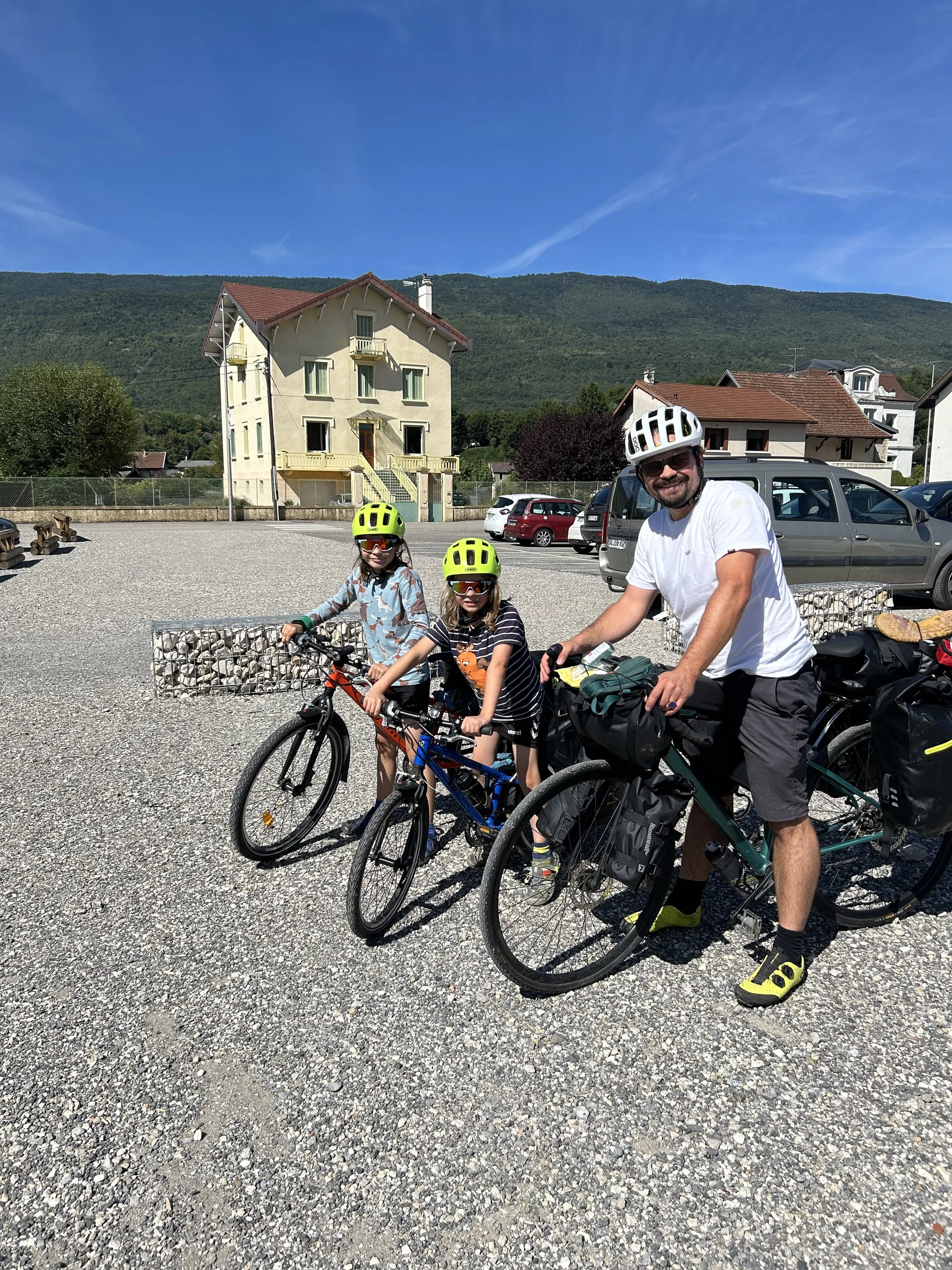 Bikepacking Dennis.jpeg