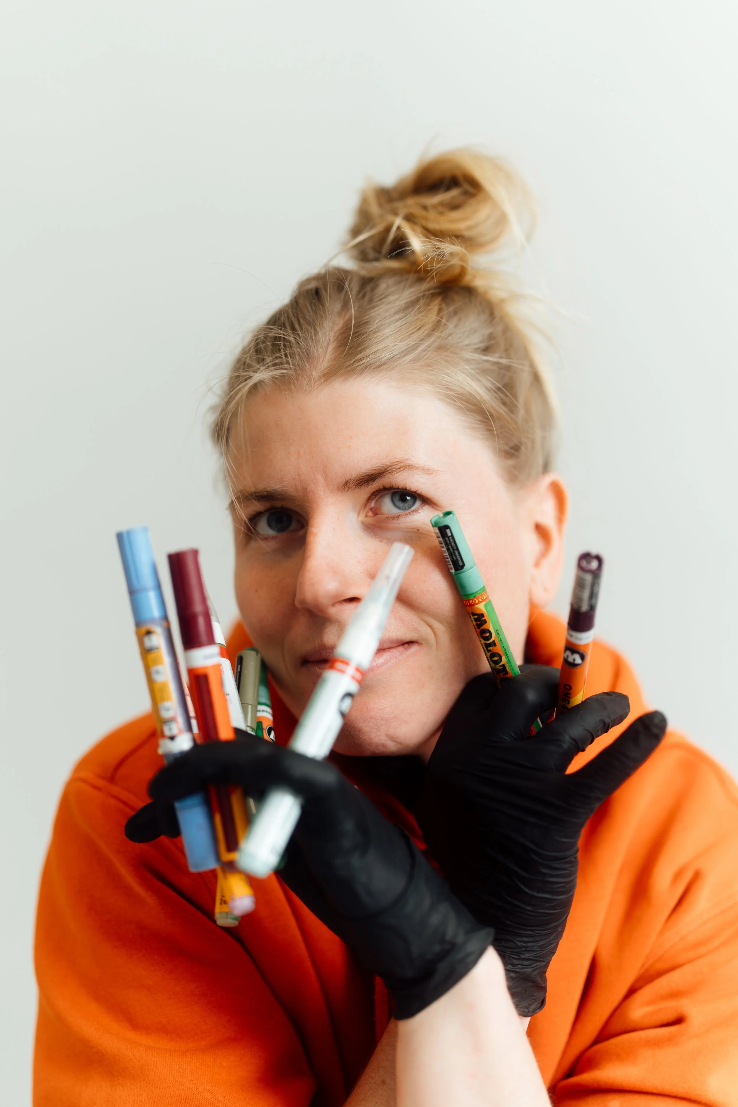 I D O B - Jule Borths 