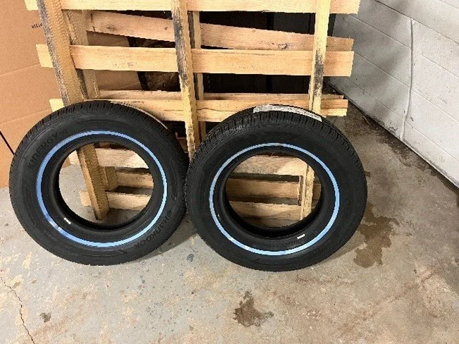 2X 205/75R15 HANKOOK KINERGY ST 5/8” WW DOT 1422 (NEW OLD STOCK)