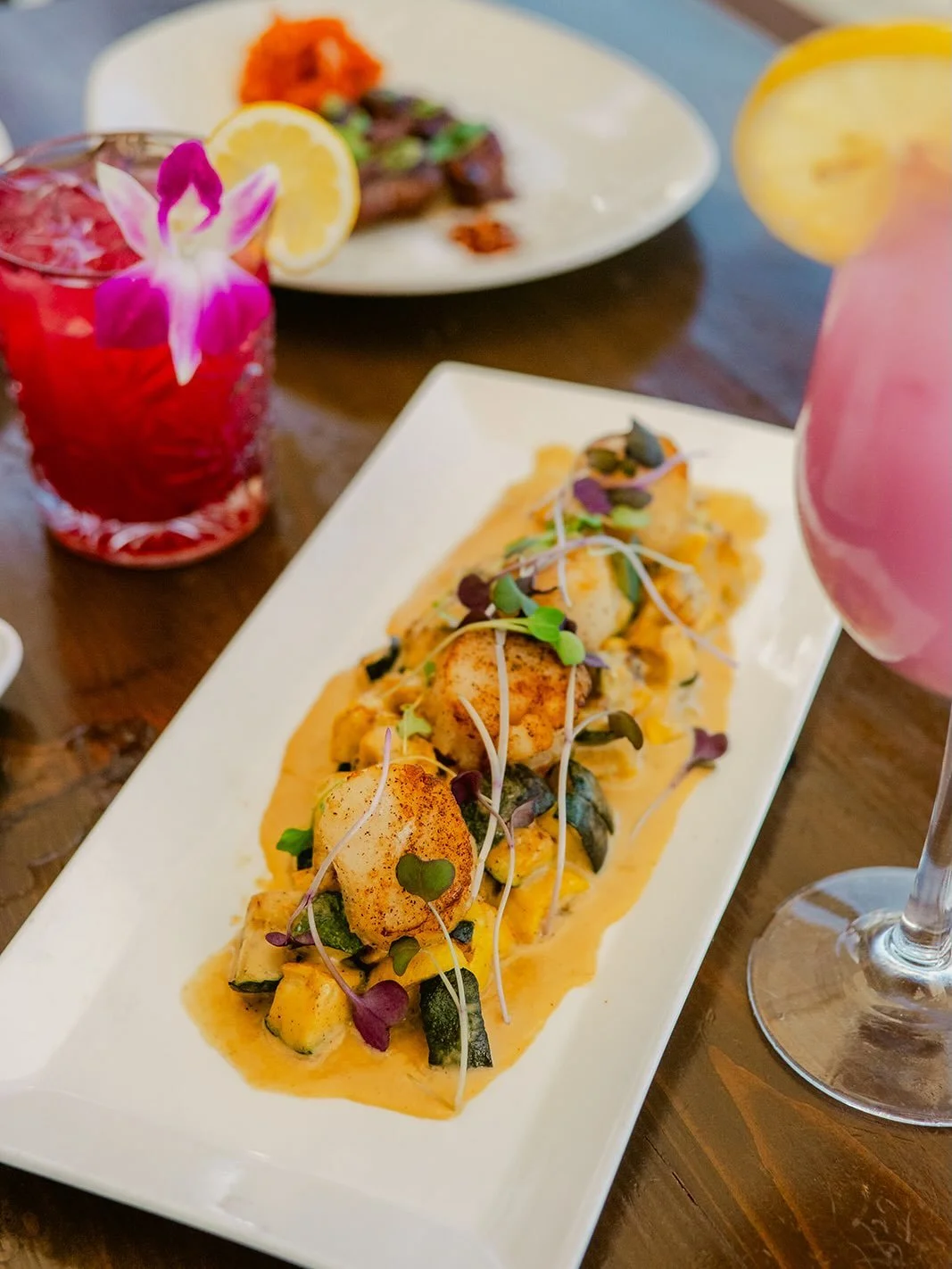 Scallops in a curry sauce with roasted vegetables. A popular dinner entr&eacute;e in reviews. A perfect summer dish. Only at Rooftop in Walnut Creek 

Reserve your table now (link in bio)

#rooftopwc #walnutcreek #downtownwalnutcreek #bayarearestaura