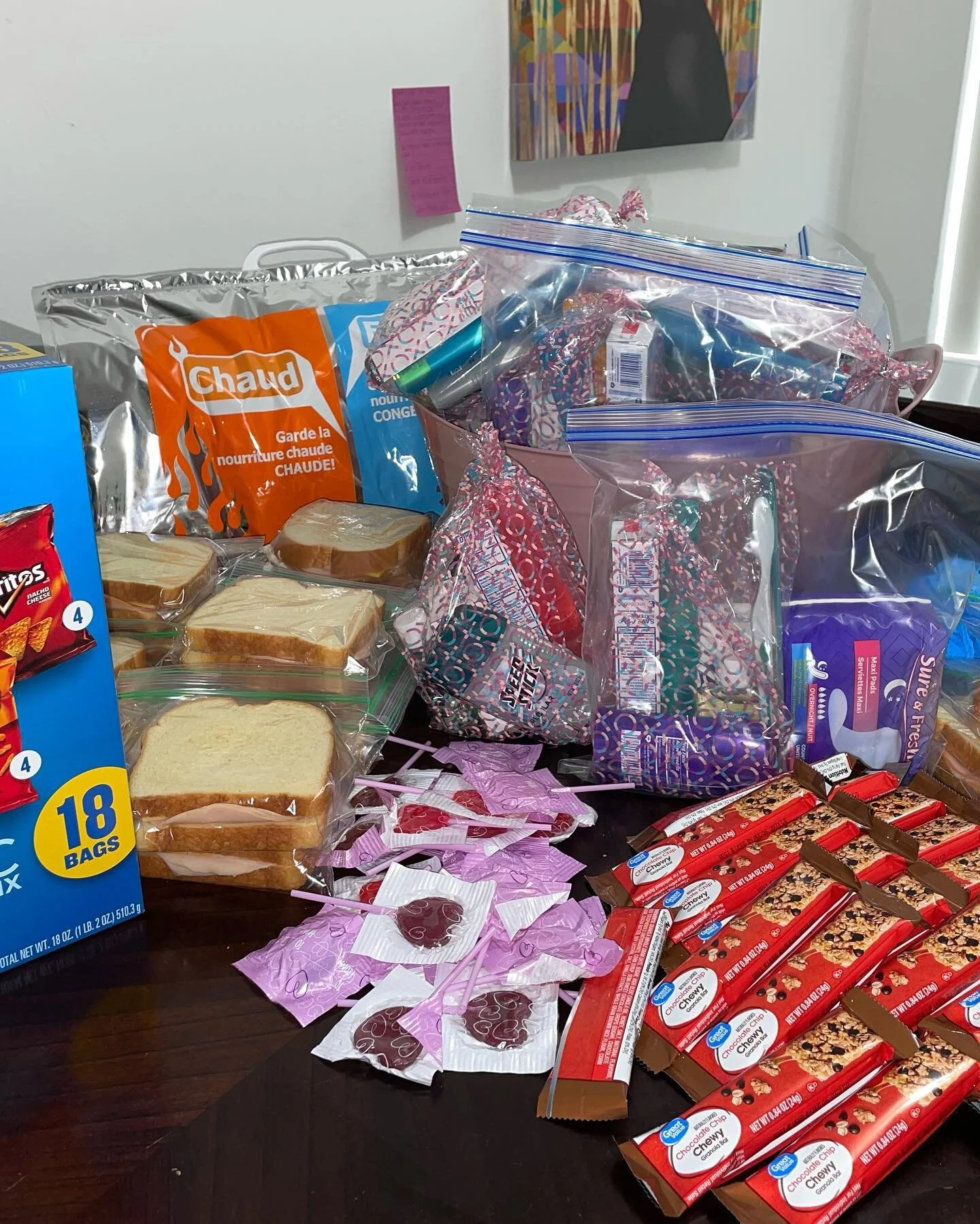 Today, we had the pleasure of making over 30 contributions to our local community. 

We strive to make it our priority to aid in the promotion of health and wellness.

If you or anyone else in our community need assistance, feel free to directly mess