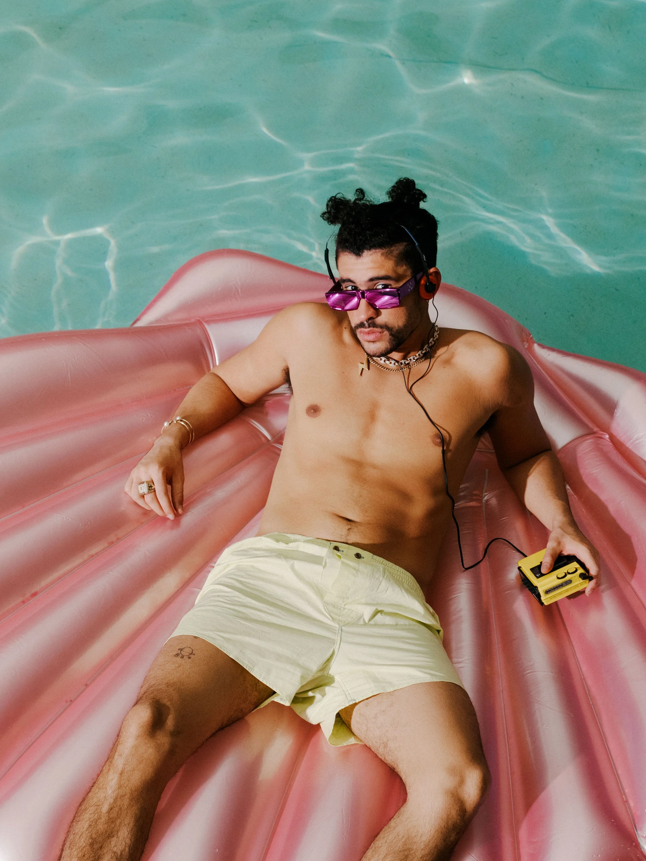 U_COR_11500599_010_BadBunny_Floating_Overhead_07545-2.jpg