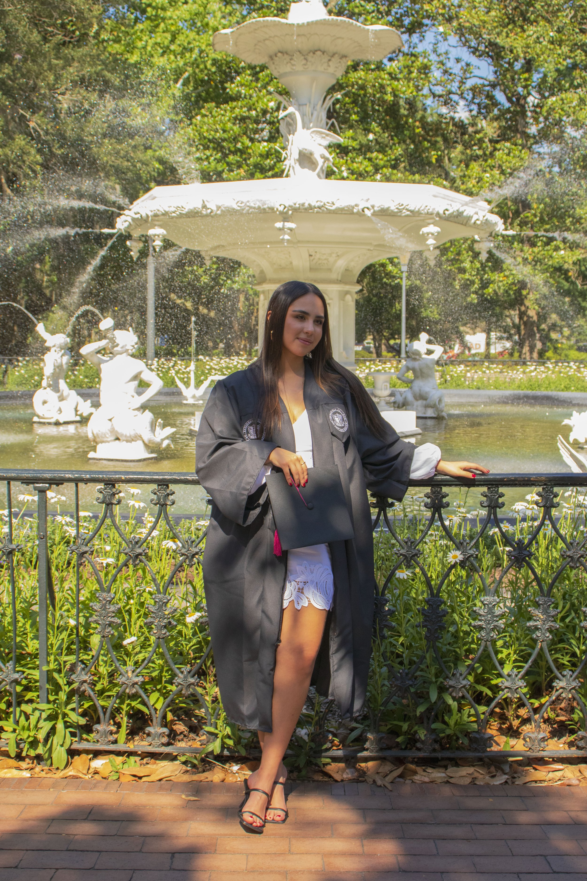 Gigi's_Grad_Photos_Gigi_29 copy.jpg