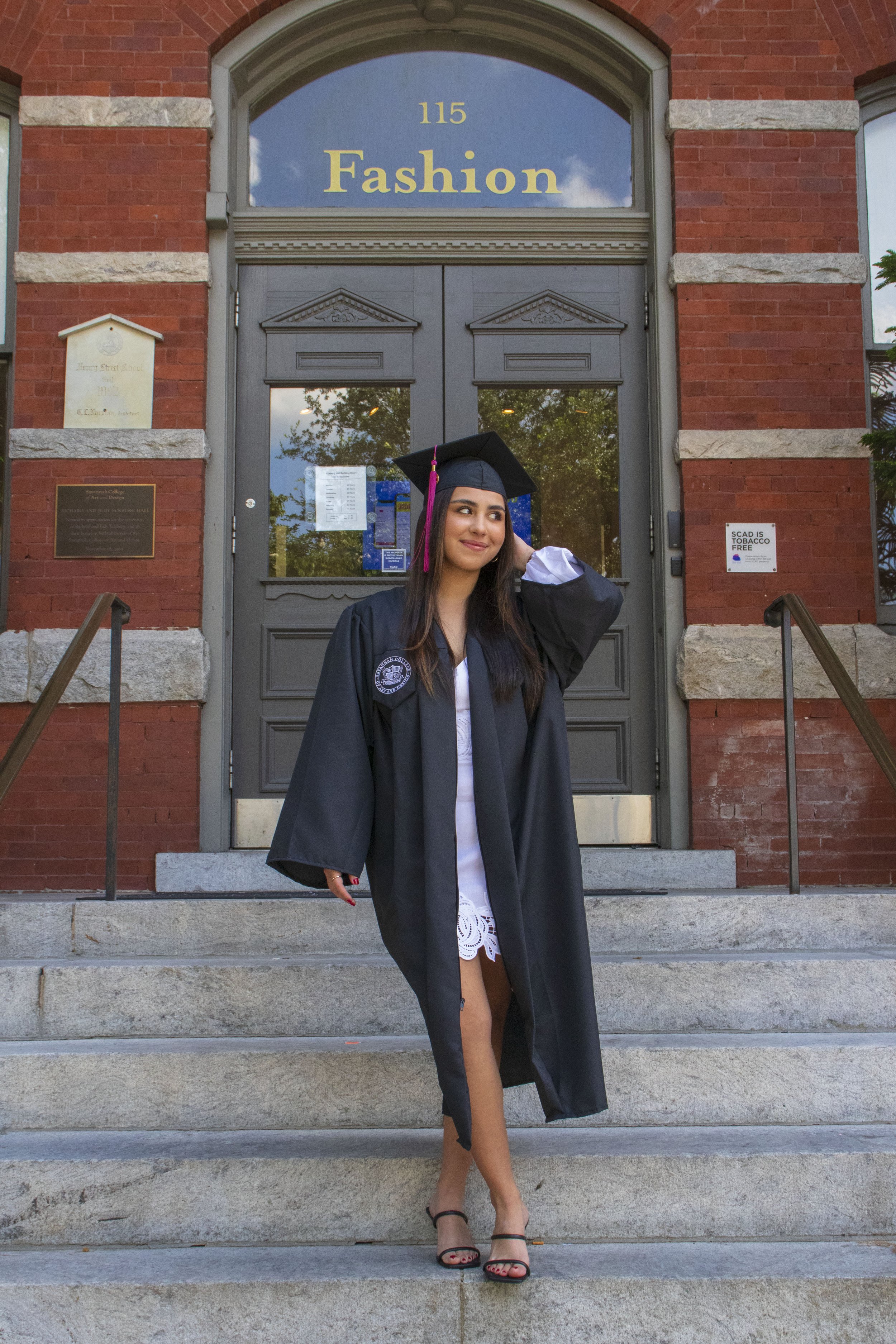 Gigi's_Grad_Photos_Gigi_8 copy.jpg