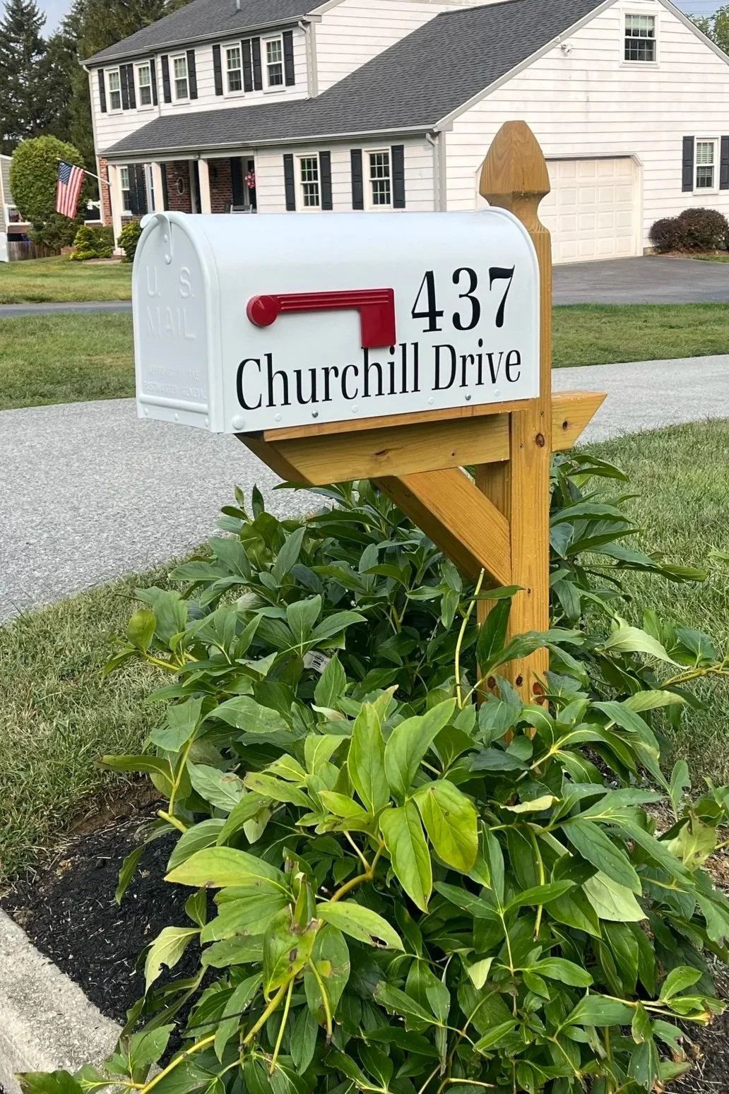 Wood Classic Mailbox