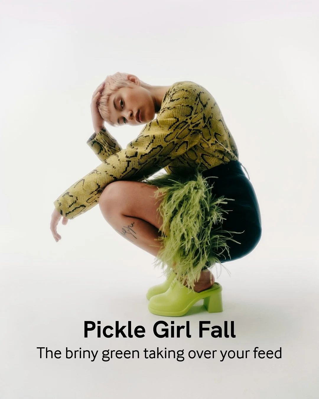 Consider pickle green your new neutral. Pair it with denim, creams, or all-black and watch every outfit hit different. Swipe for more tips on how to style this swoon-worthy shade. 

#picklegreen #picklegirlfall #fallaesthetic #fallshades #fallfashion