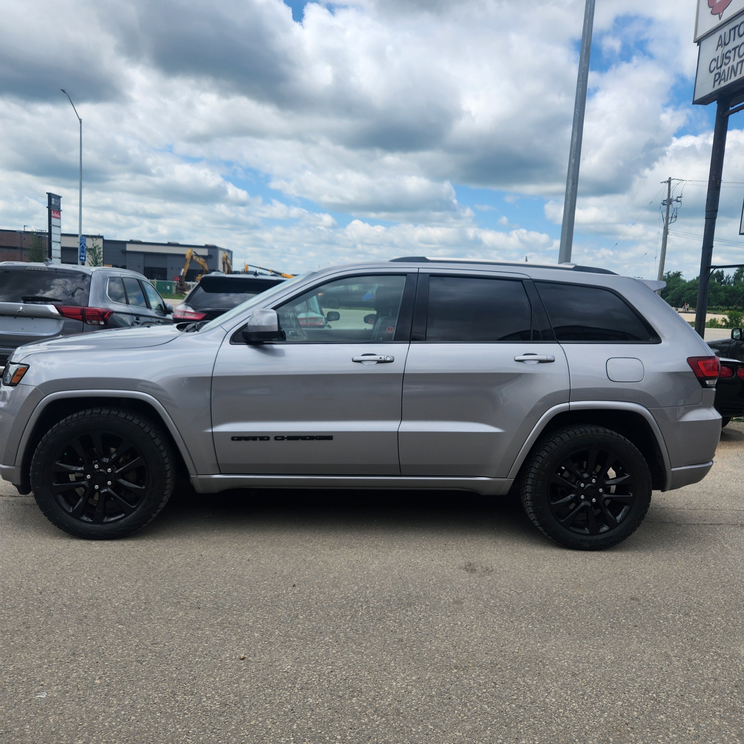 Pending Sale! 2018 Jeep Grand Cherokee Altitude IV