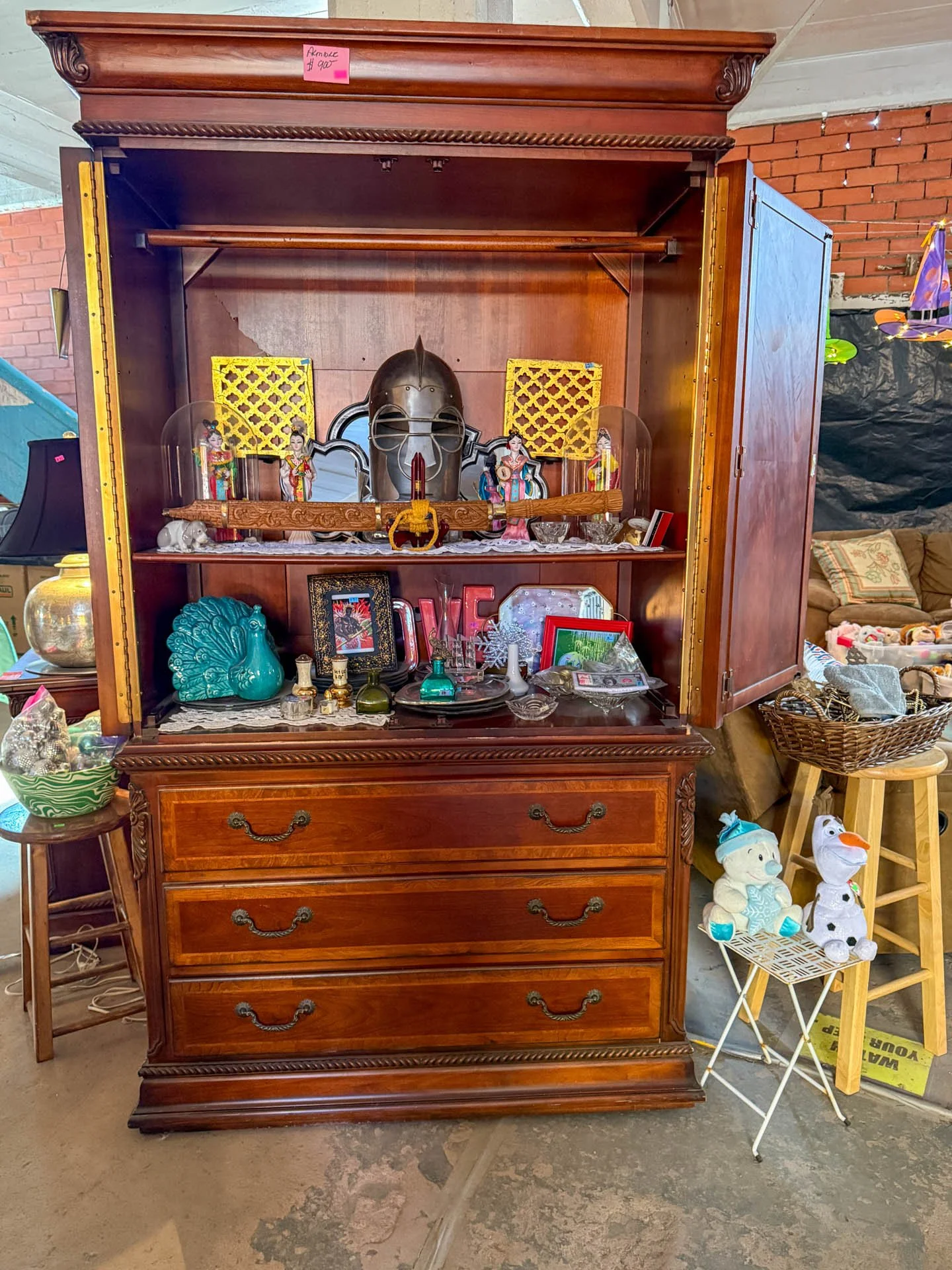 ROCO December 2025 Warehouse Sale-20251211-0006.jpg