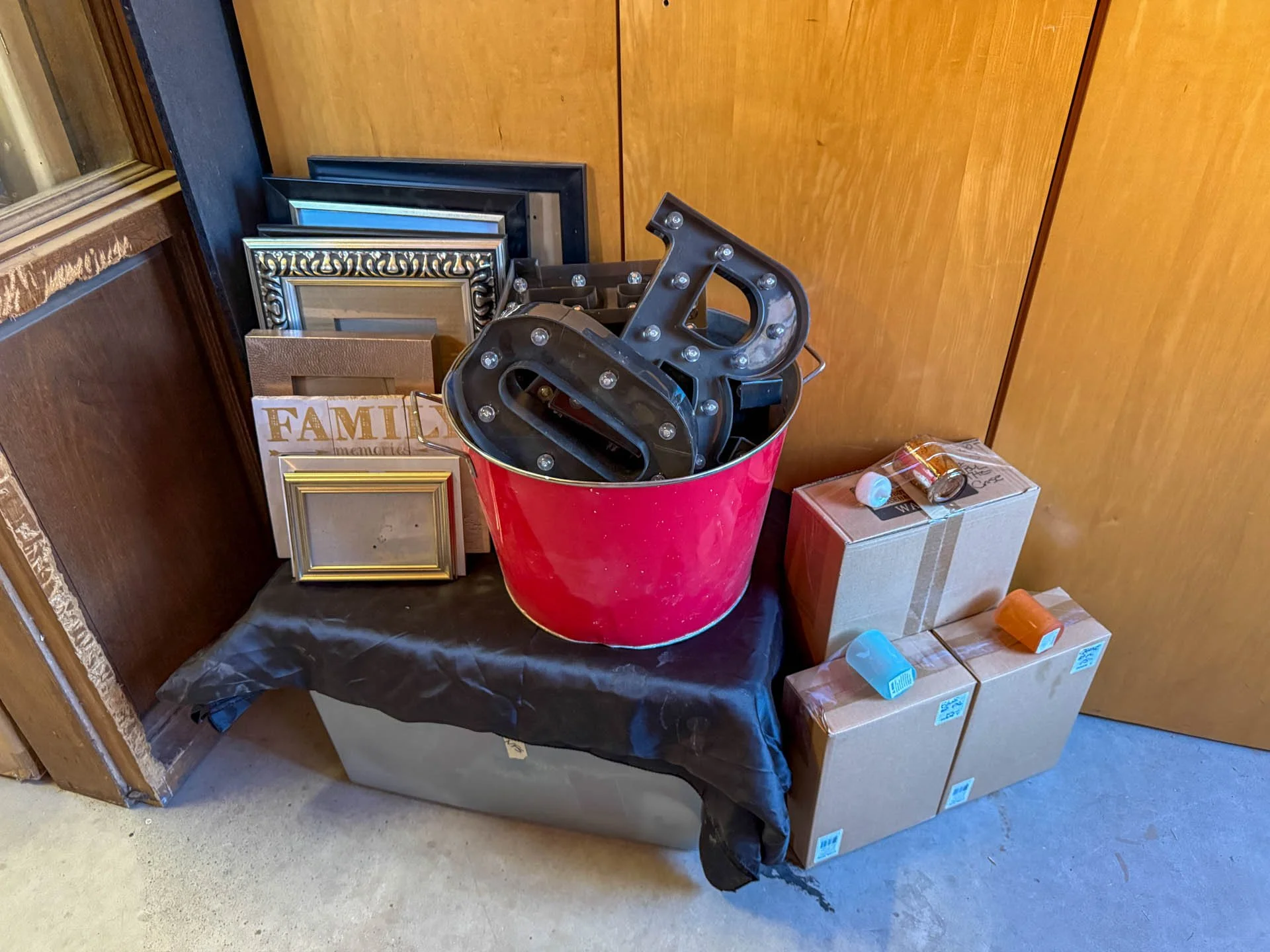 Estate Sale at 5 Cielo Lindo Anthony NM-20260409-0005.jpg