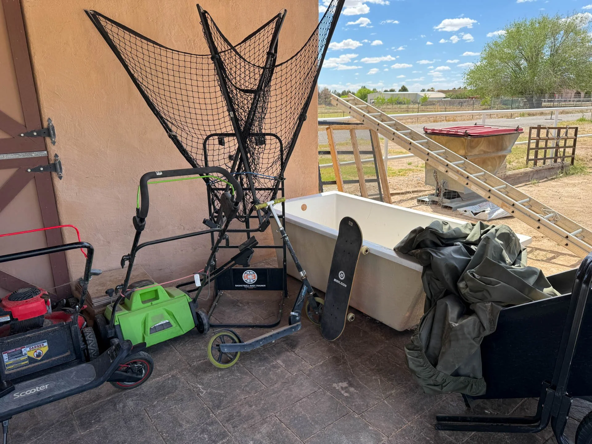 Estate Sale at 5 Cielo Lindo Anthony NM-20260409-0111.jpg