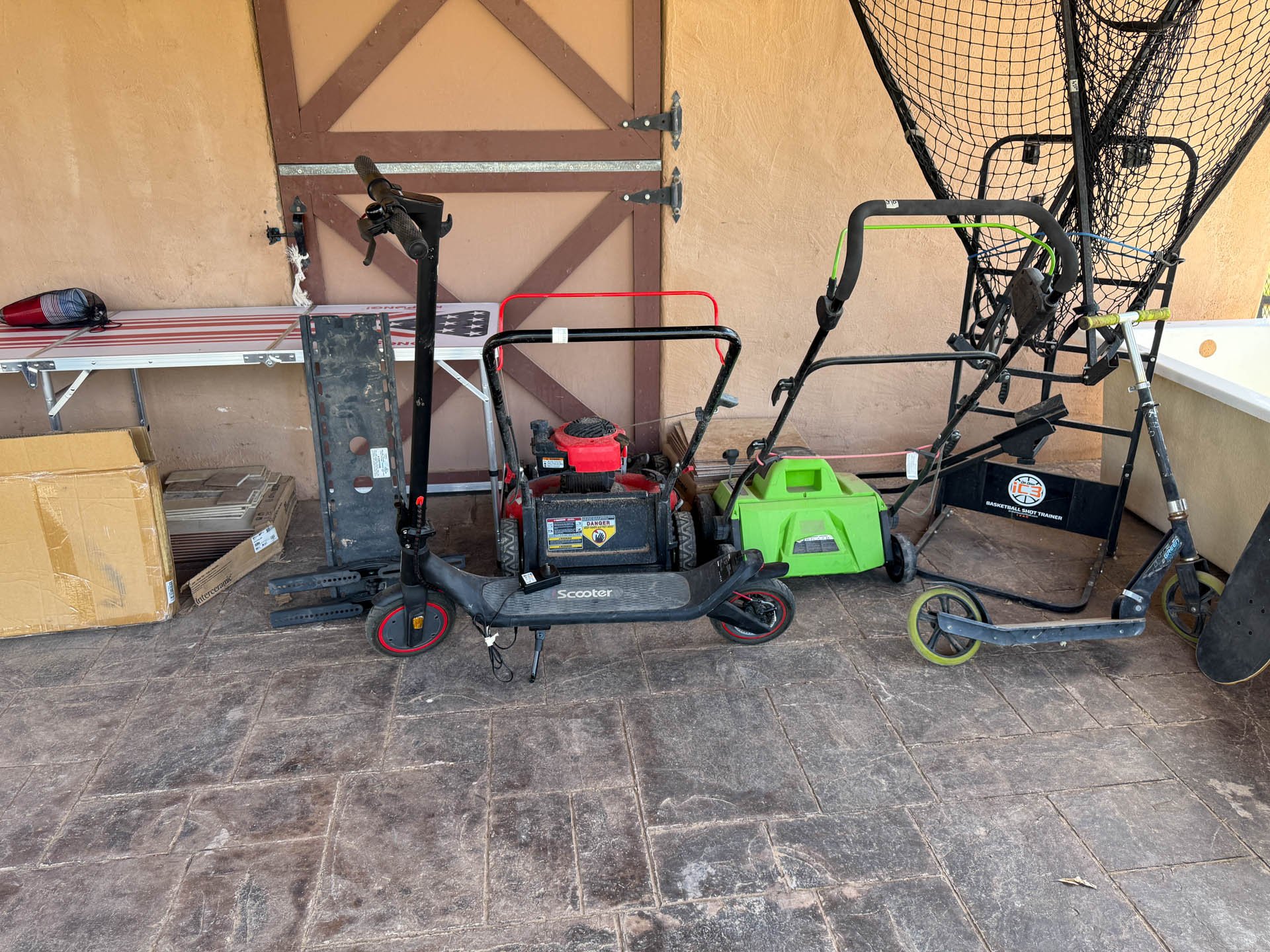 Estate Sale at 5 Cielo Lindo Anthony NM-20260409-0112.jpg