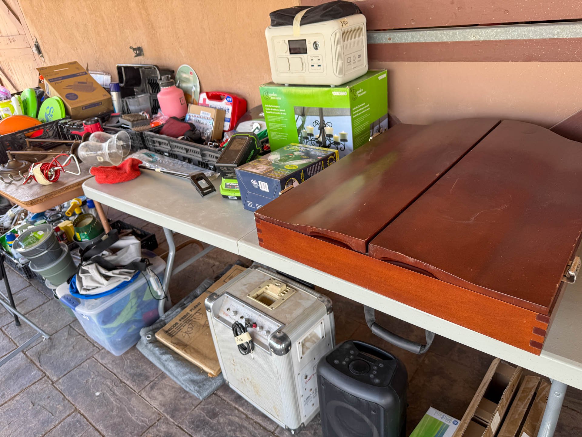 Estate Sale at 5 Cielo Lindo Anthony NM-20260409-0115.jpg