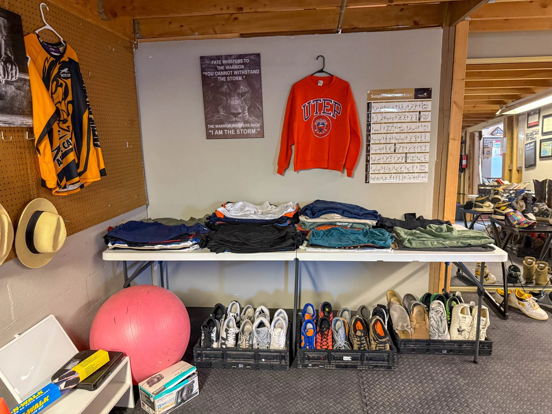 Estate Sale at 5 Cielo Lindo Anthony NM-20260409-0133.jpg