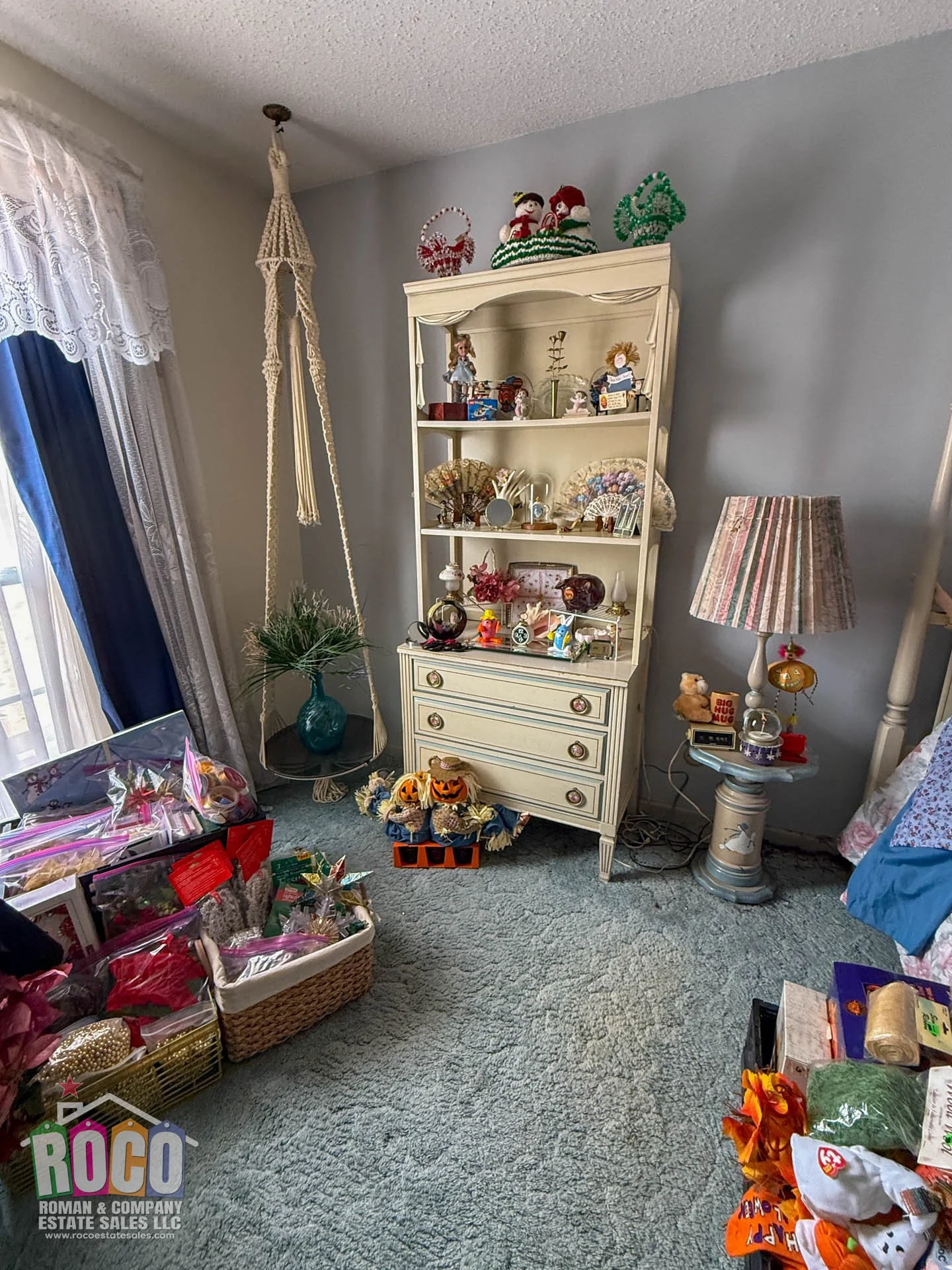 Estate Sale at 8808 Sampson EPTX 79925-20260423-0016.jpg