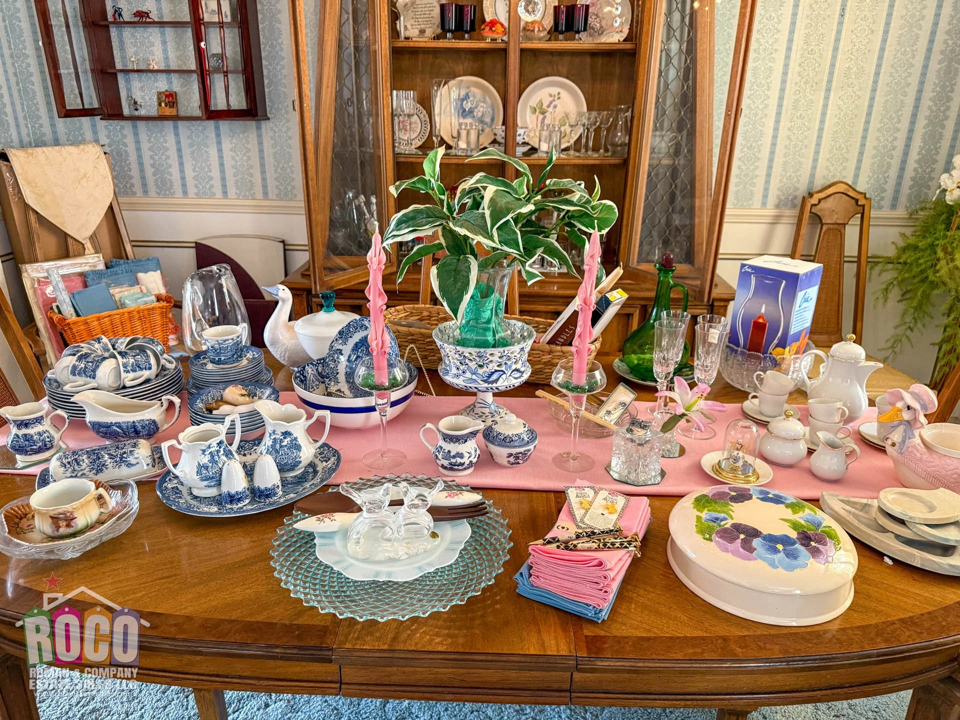 Estate Sale at 8808 Sampson EPTX 79925-20260423-0022.jpg