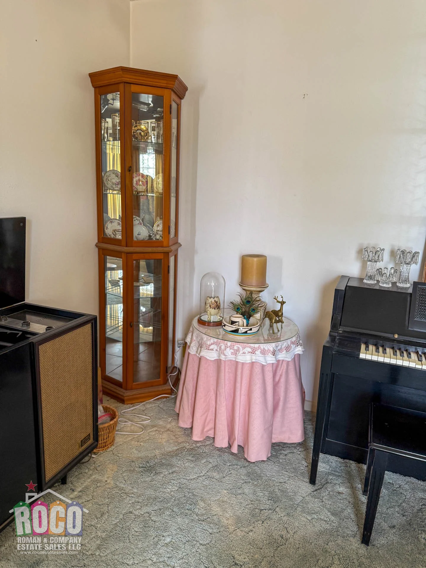 Estate Sale at 8808 Sampson EPTX 79925-20260423-0033.jpg