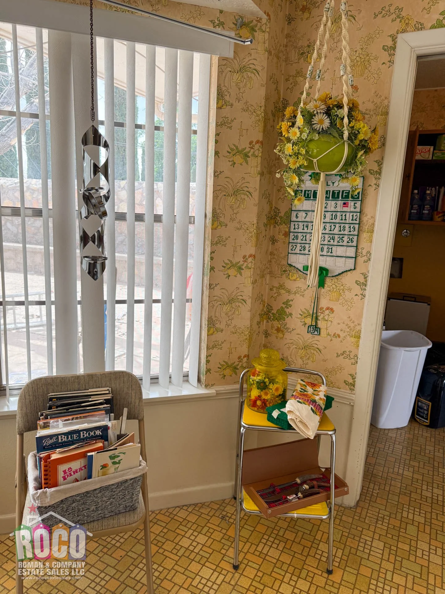 Estate Sale at 8808 Sampson EPTX 79925-20260423-0047.jpg