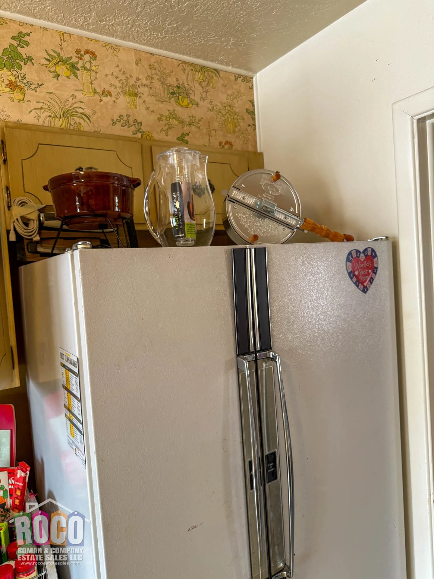 Estate Sale at 8808 Sampson EPTX 79925-20260423-0055.jpg