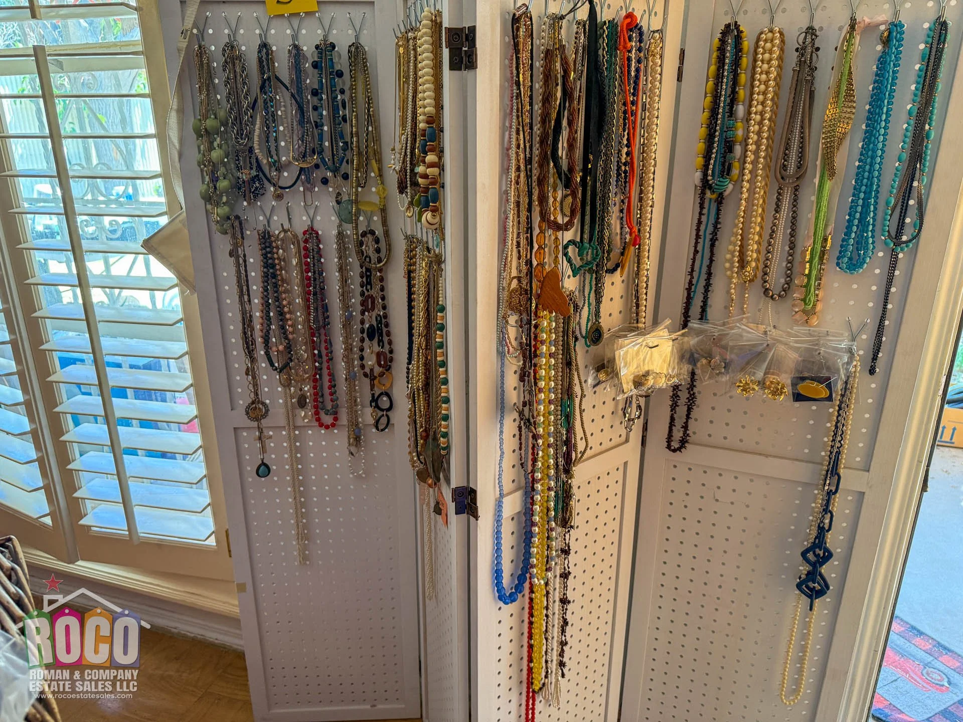 ROCO Estate Sale 9601 Edgemere Drive EPTX-20260515-0011.jpg