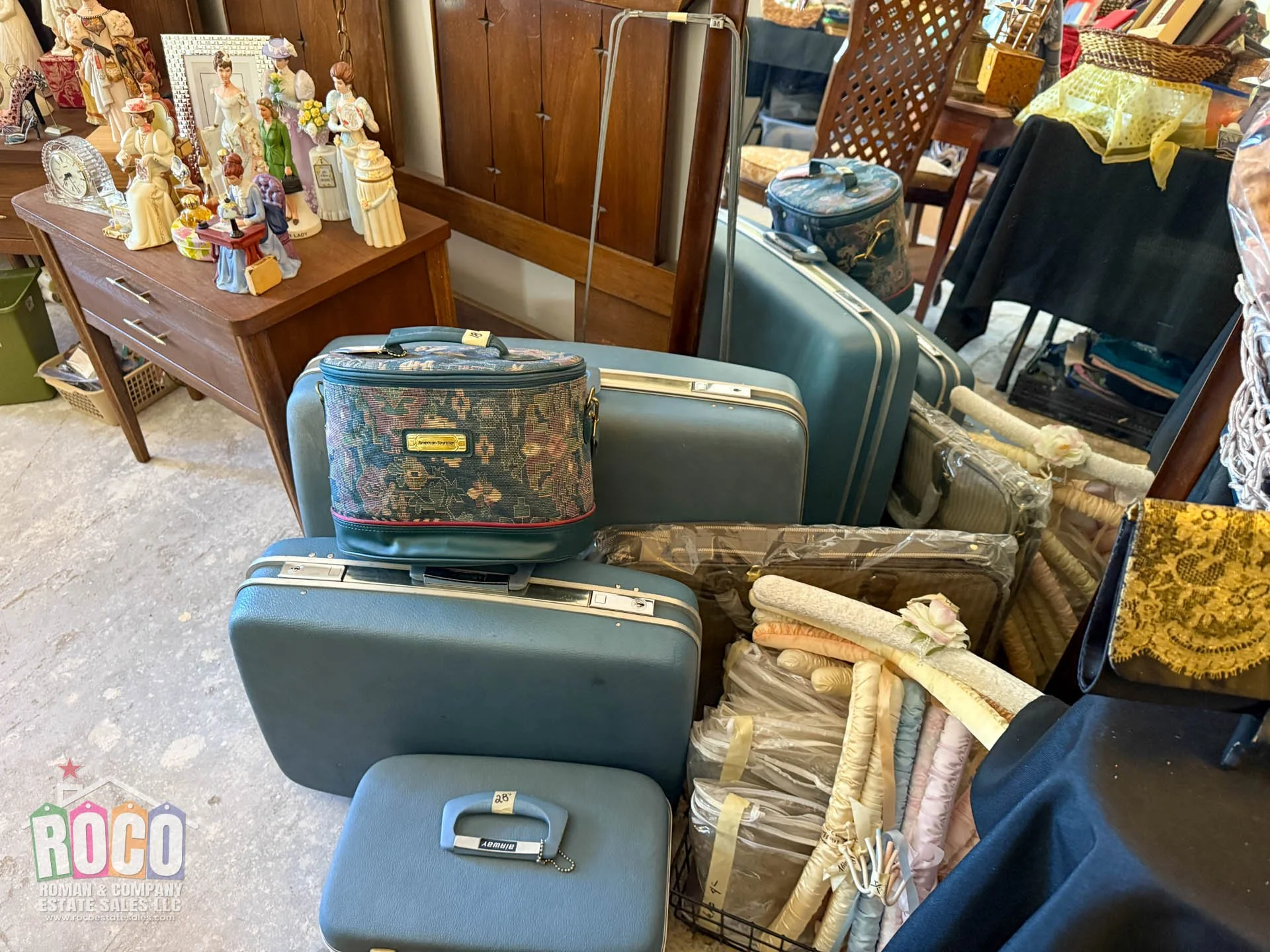 ROCO Estate Sale 9601 Edgemere Drive EPTX-20260515-0071.jpg