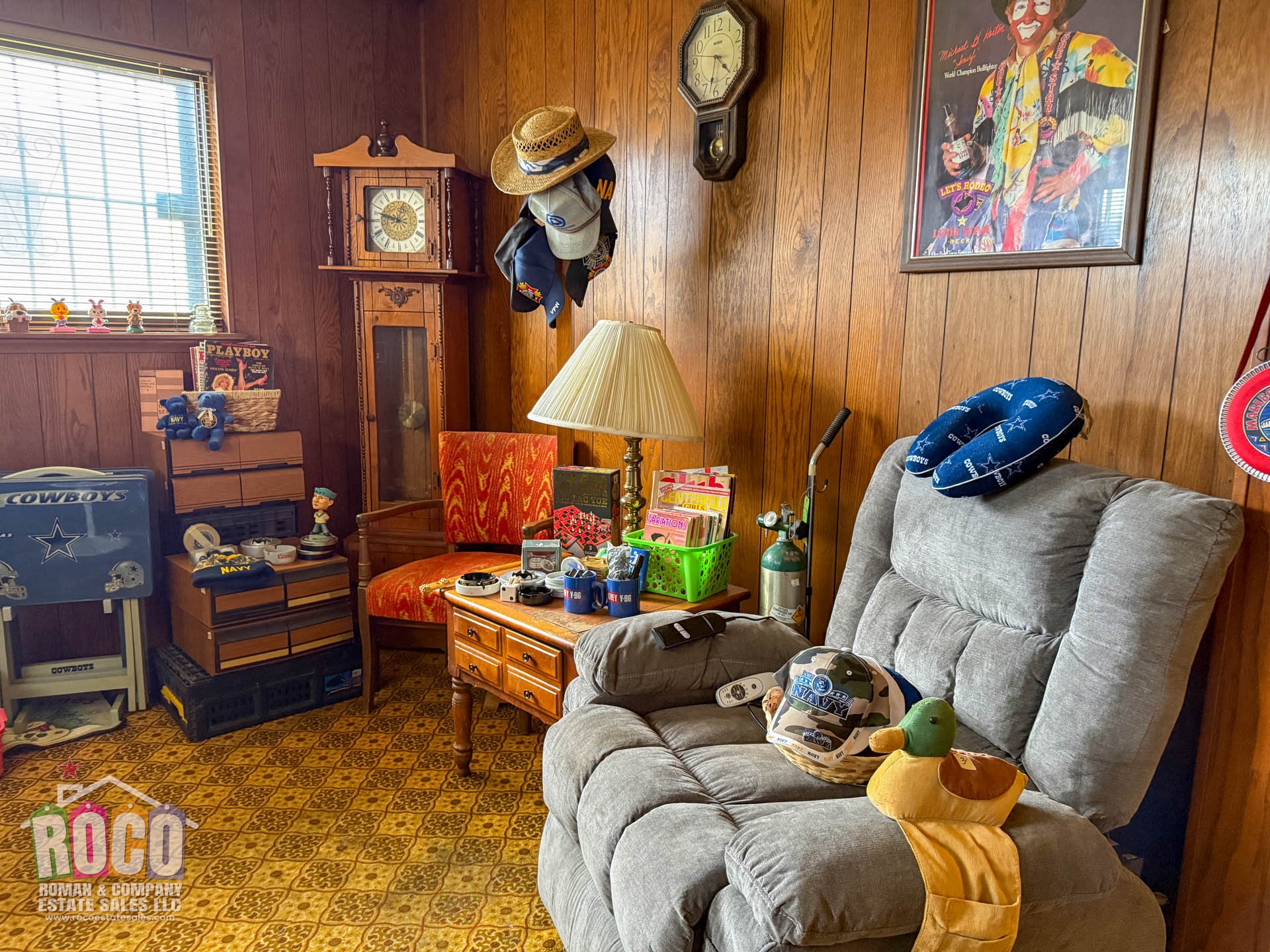 Indoor-ROCO Estate Sale - 9872 Vandenburg EPTX 79924-20260625-0028.jpg