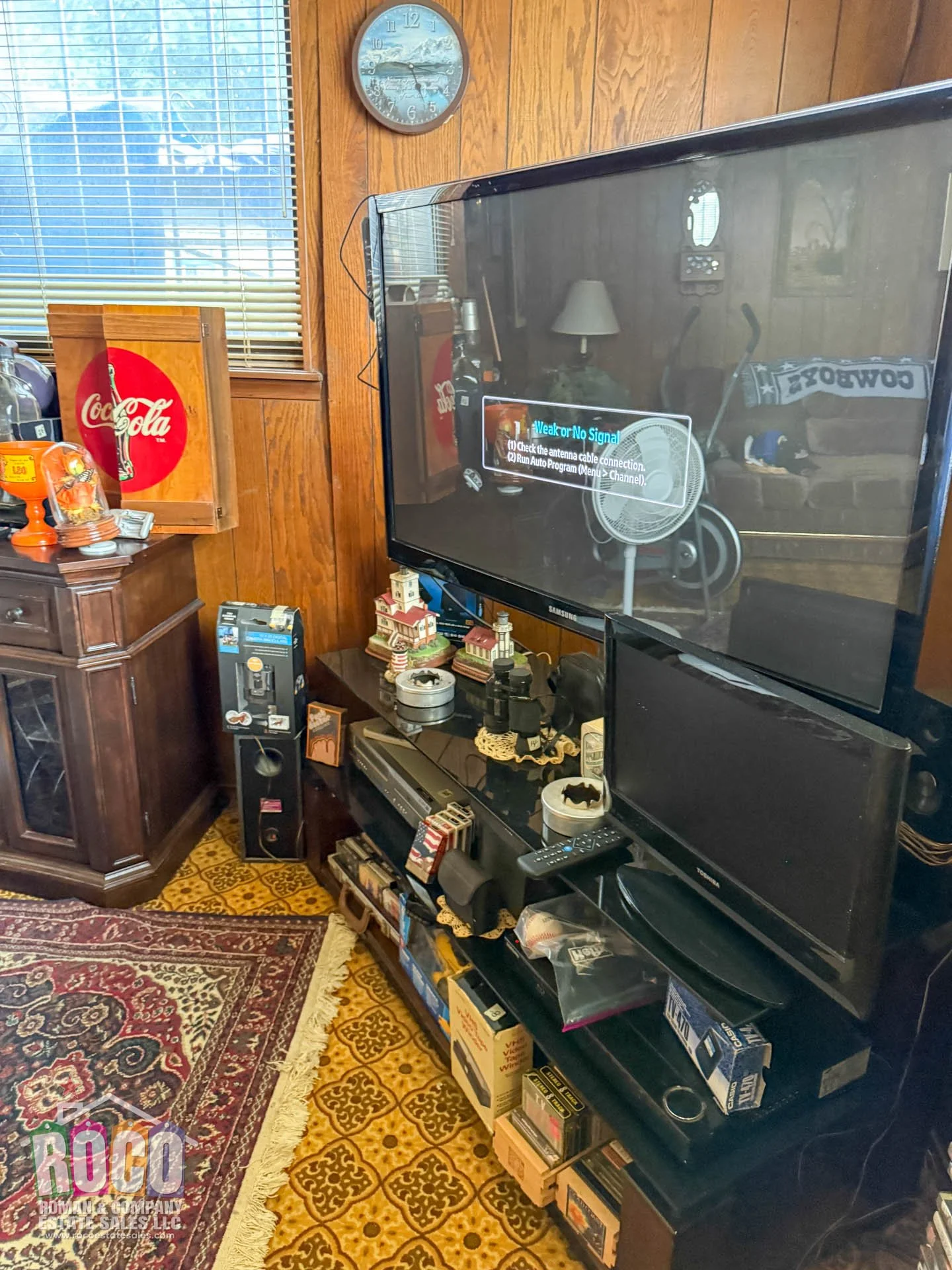 Indoor-ROCO Estate Sale - 9872 Vandenburg EPTX 79924-20260625-0031.jpg