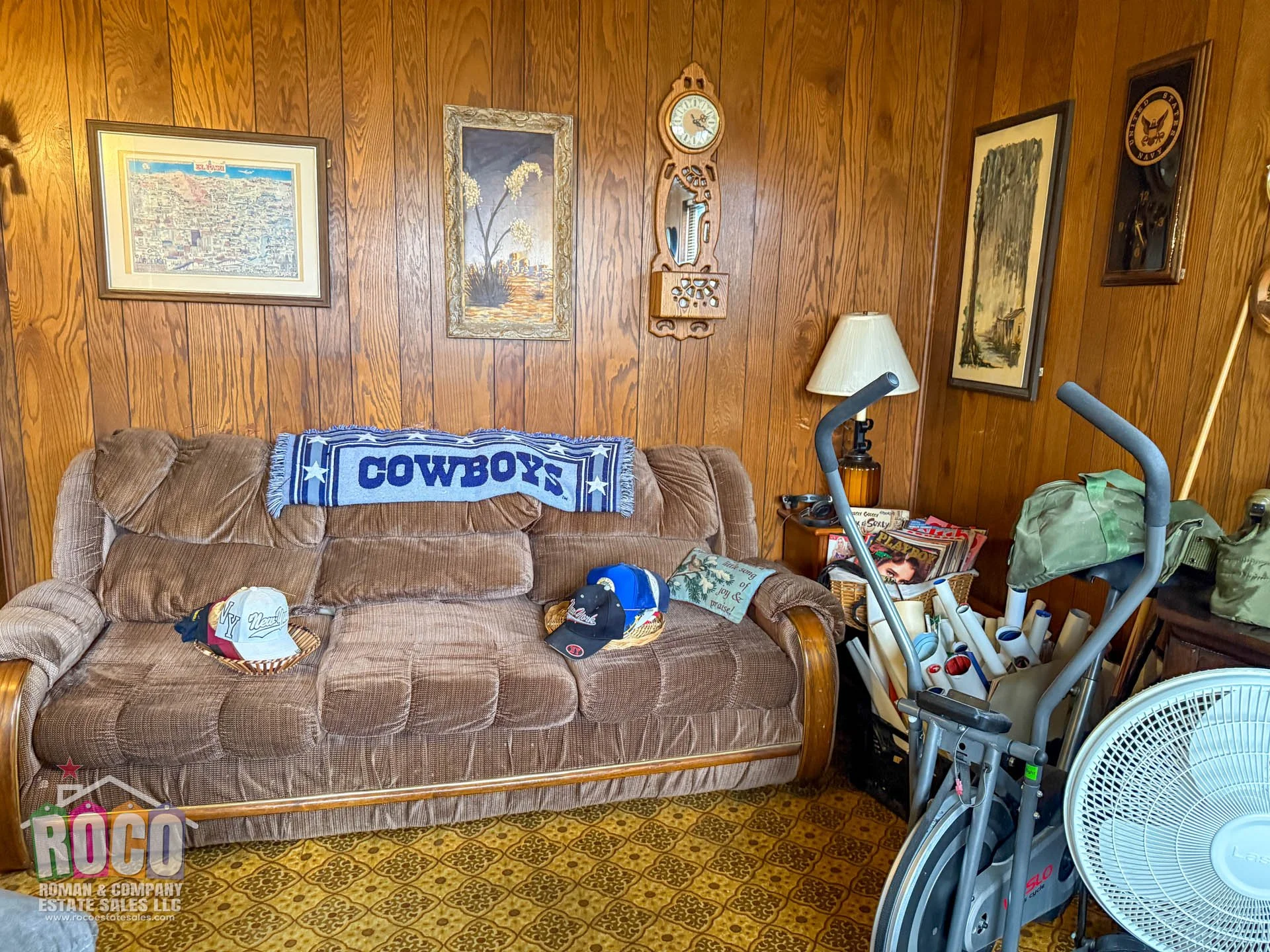 Indoor-ROCO Estate Sale - 9872 Vandenburg EPTX 79924-20260625-0033.jpg