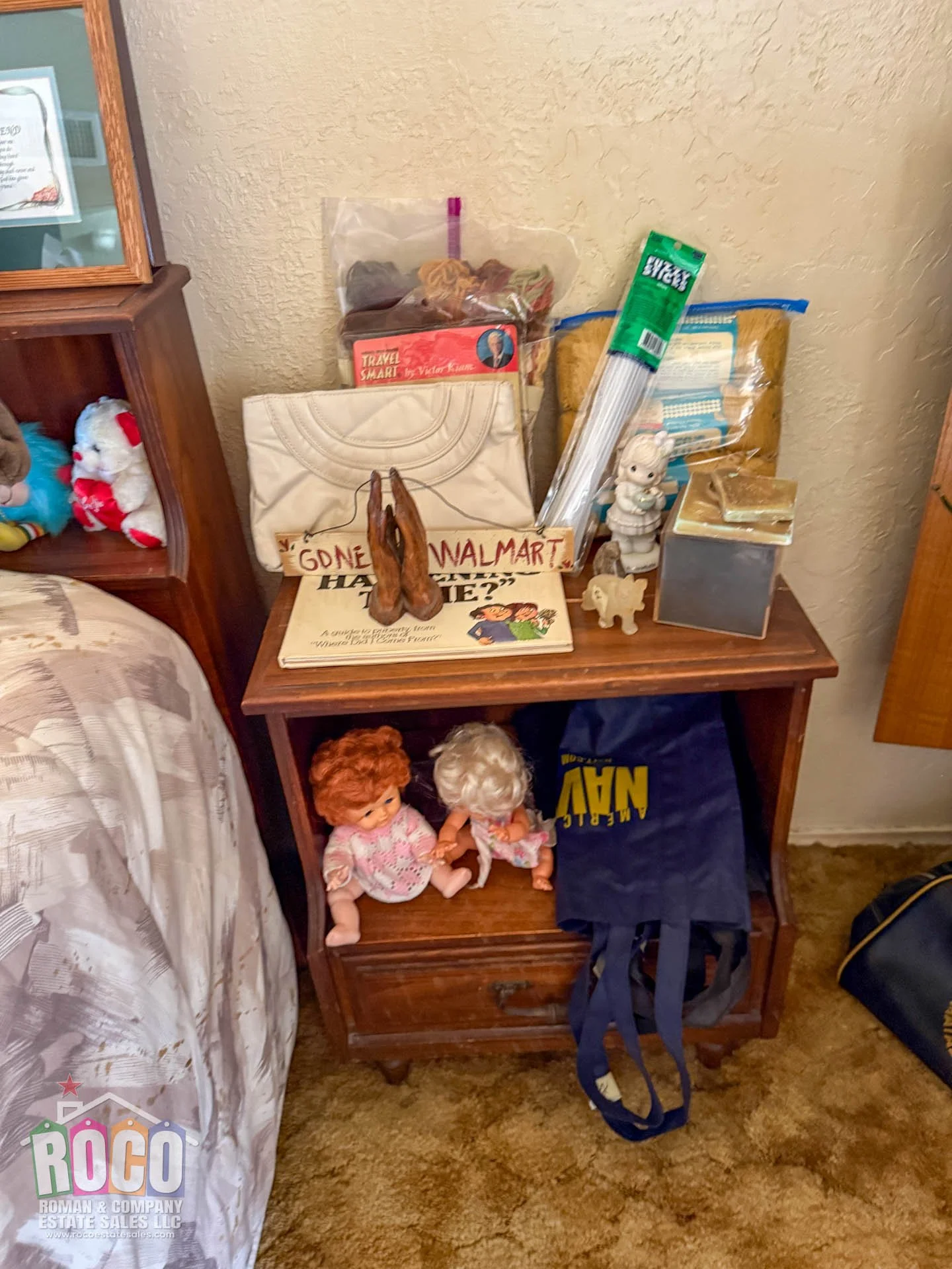 Indoor-ROCO Estate Sale - 9872 Vandenburg EPTX 79924-20260625-0067.jpg
