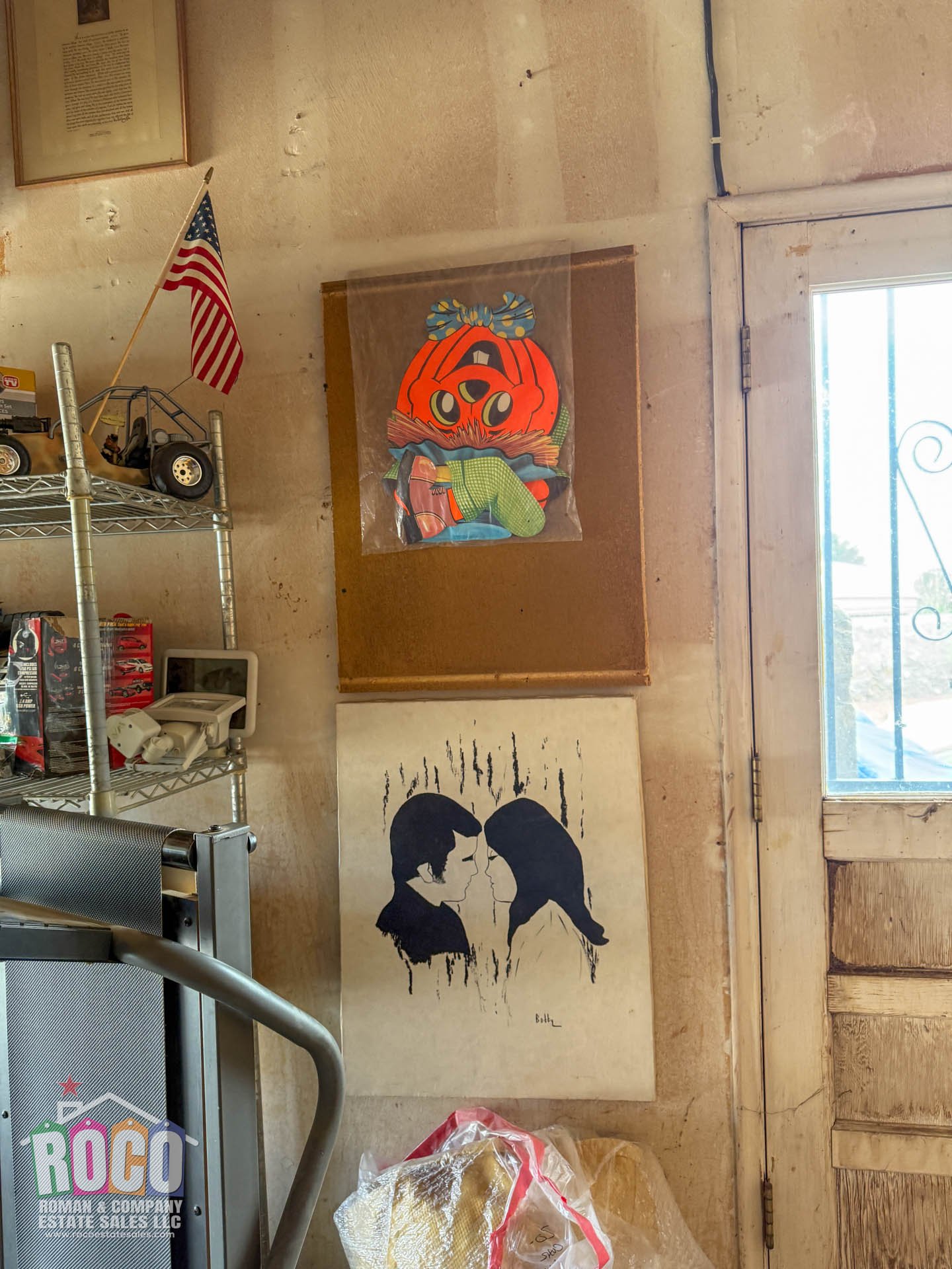 Indoor-ROCO Estate Sale - 9872 Vandenburg EPTX 79924-20260625-0077.jpg