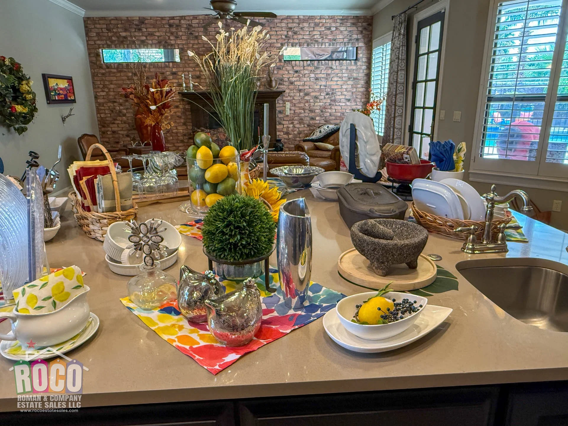 ROCO Estate Sale - 725 Woodfield Dr EPTX 79932-20260722-0030.jpg