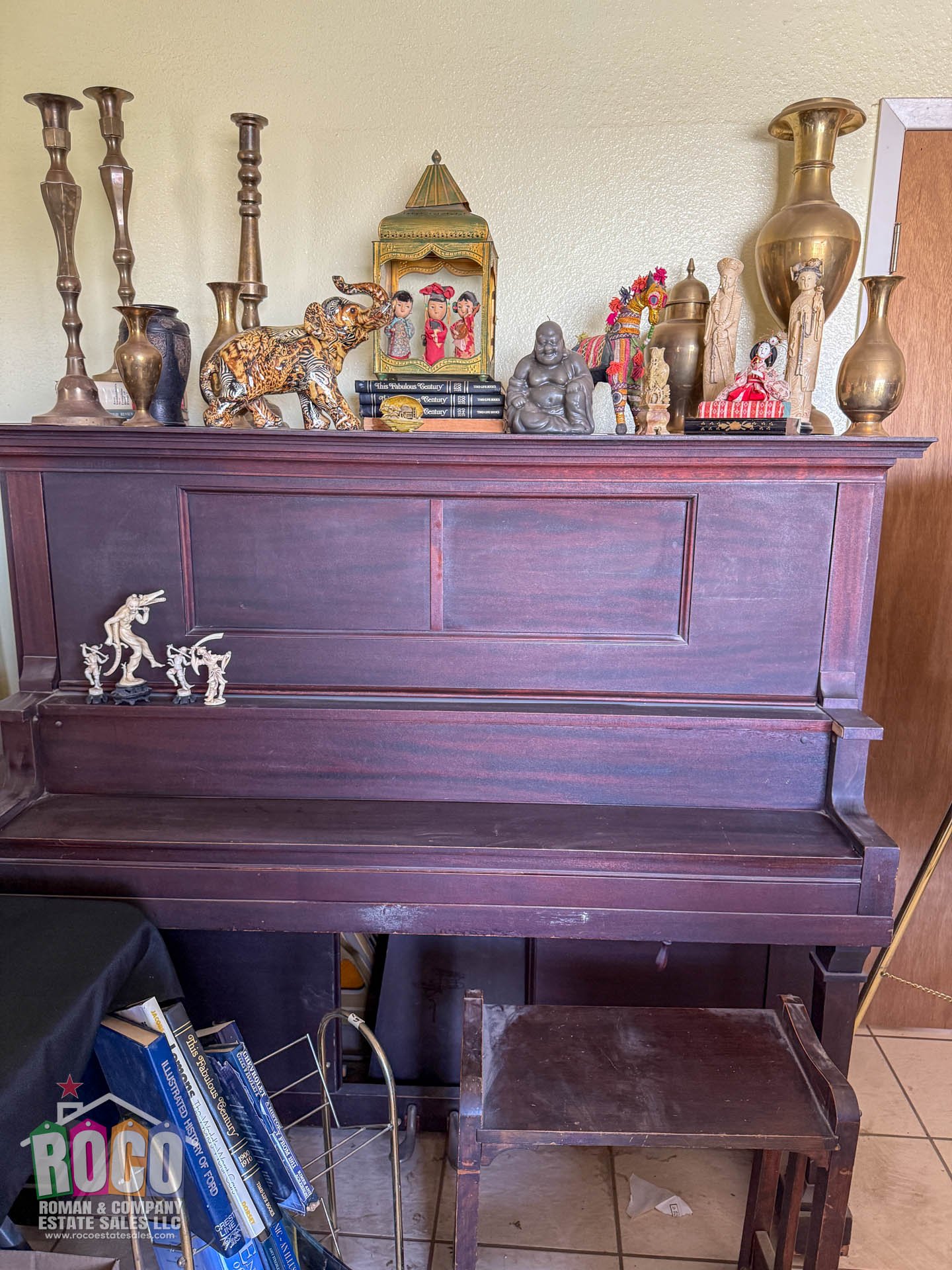 ROCO Estate Sale - 2112 Woodfin EPTX 79925-20260730-0004.jpg