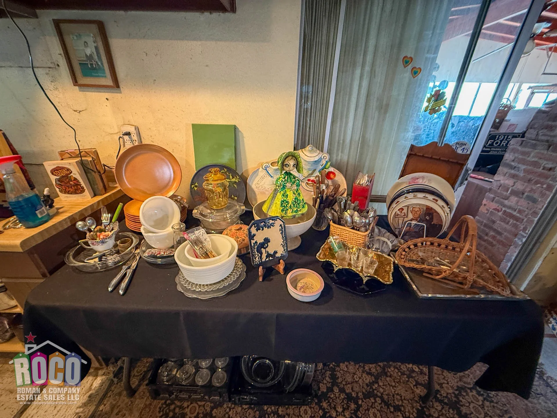 ROCO Estate Sale - 2112 Woodfin EPTX 79925-20260730-0048.jpg