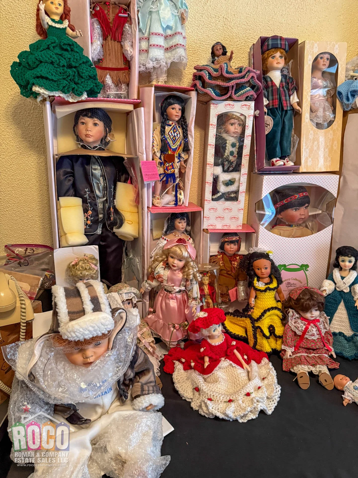 ROCO Estate Sale - 4213 Roxbury Drive-20260821-0040.jpg