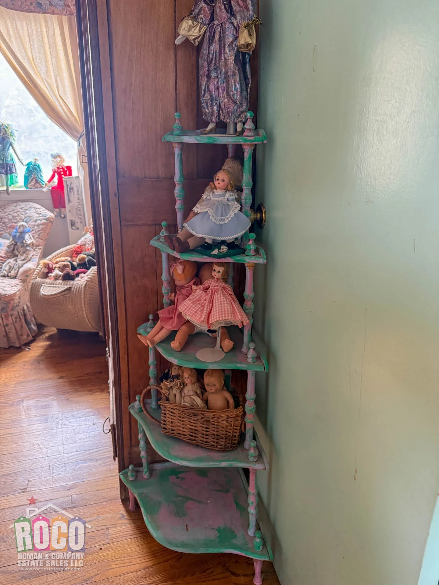 ROCO Estate Sale - 2112 Woodfin EPTX 79925 PT2-20260916-0018.jpg