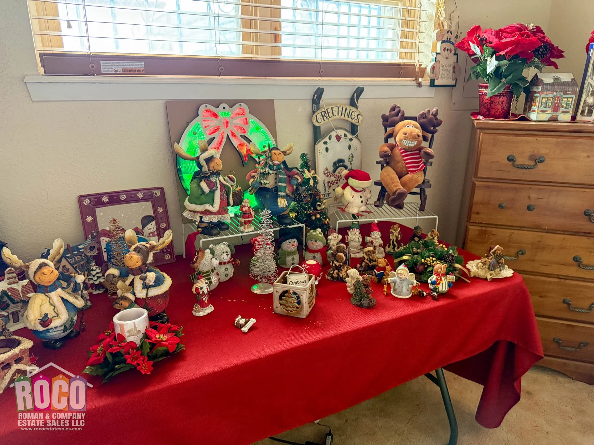 aaa - ROCO Estate Sale - 5701 Longview-20260922-0039.jpg