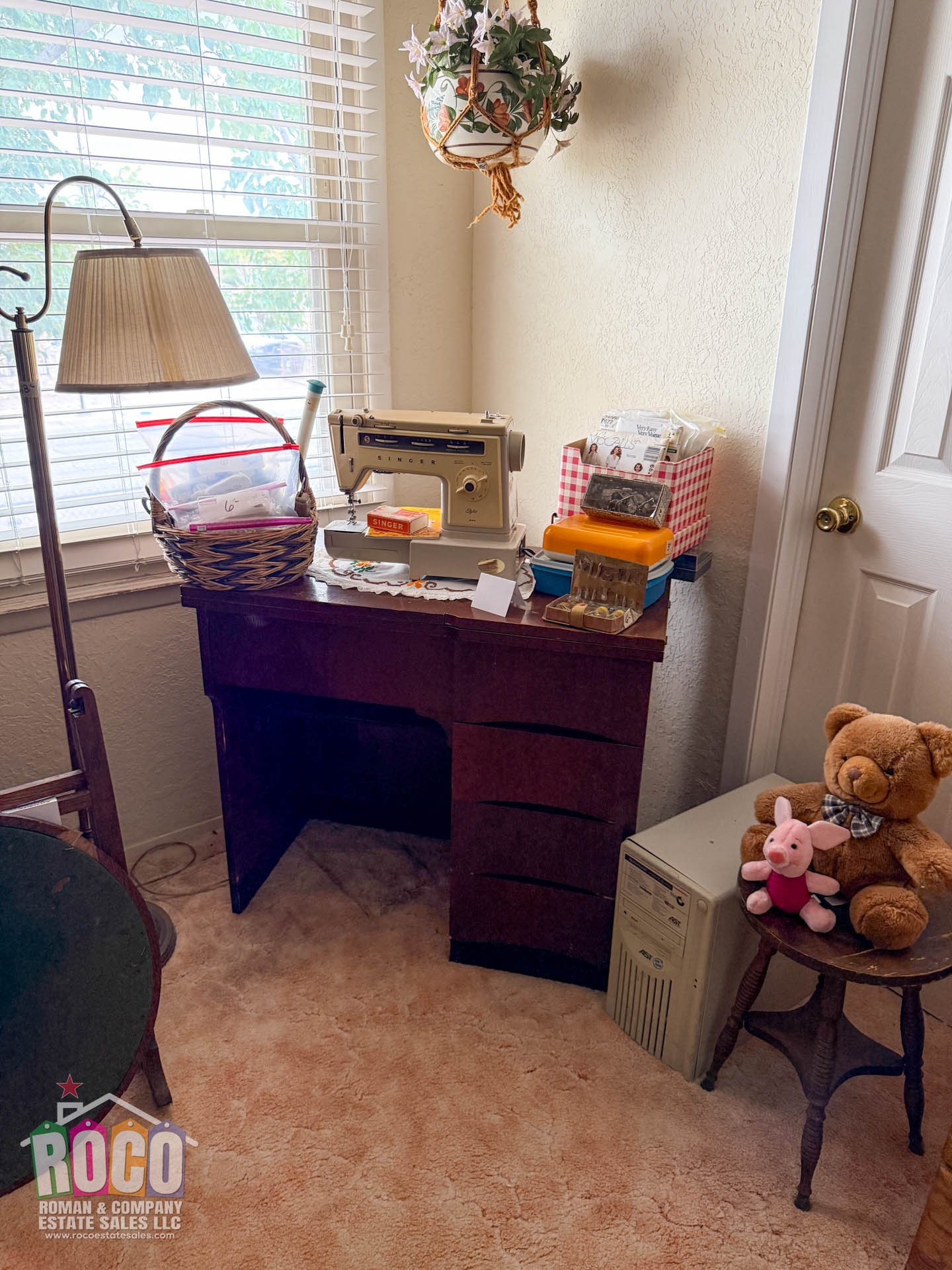 ROCO Estate Sale - 5701 Longview-20260922-0042.jpg