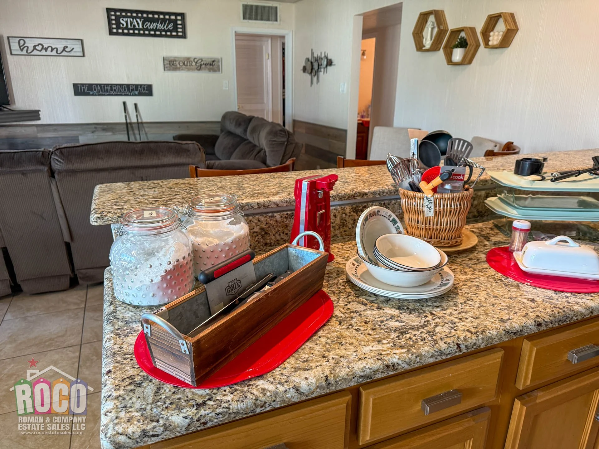 ROCO Estate Sale - 3206 Lorne Rd EPTX 79925-20261012-0020.jpg
