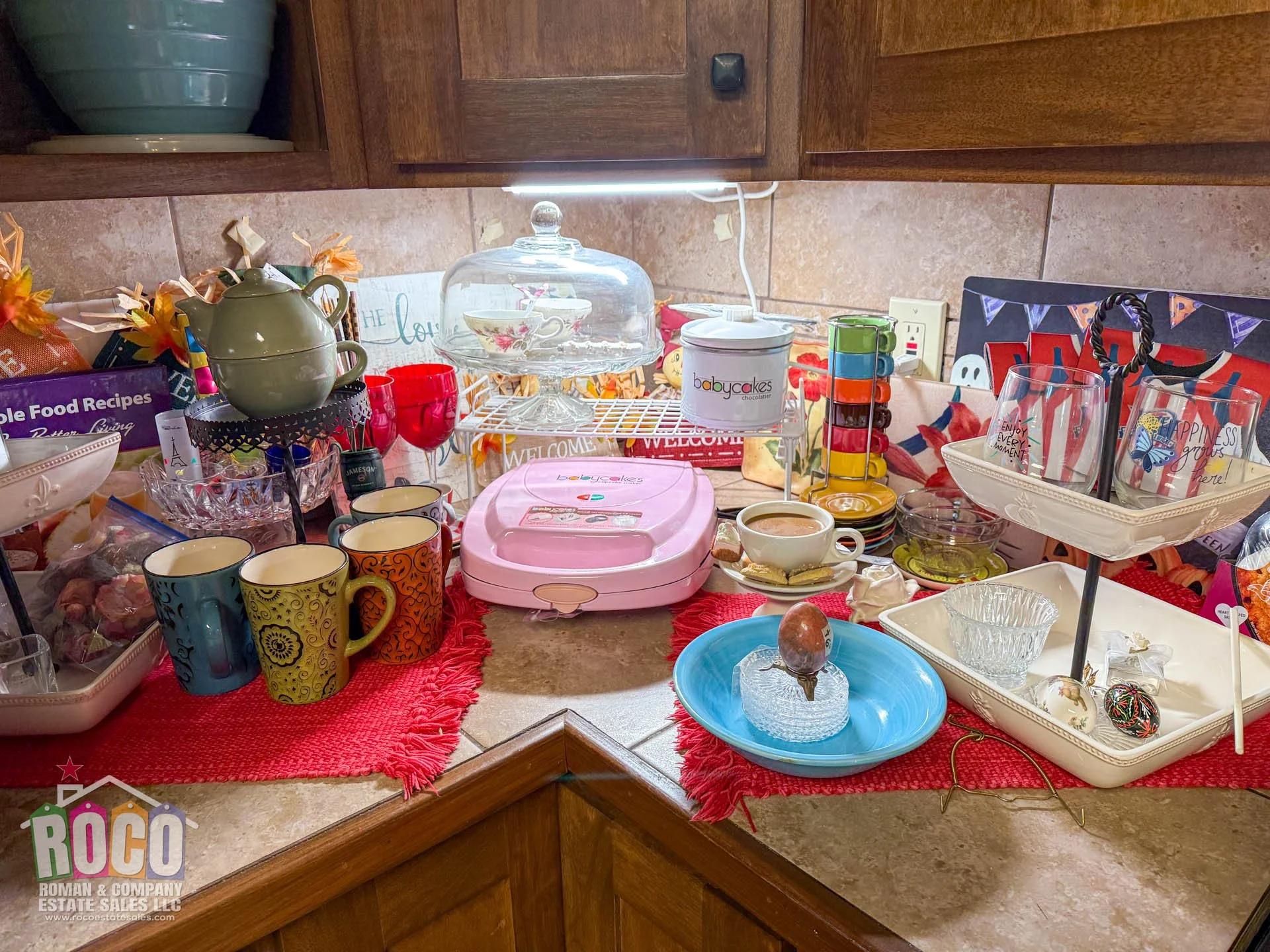 ROCO Estate Sales - 860 Hempstead Dr - EPTX 79912-20261022-0014.jpg