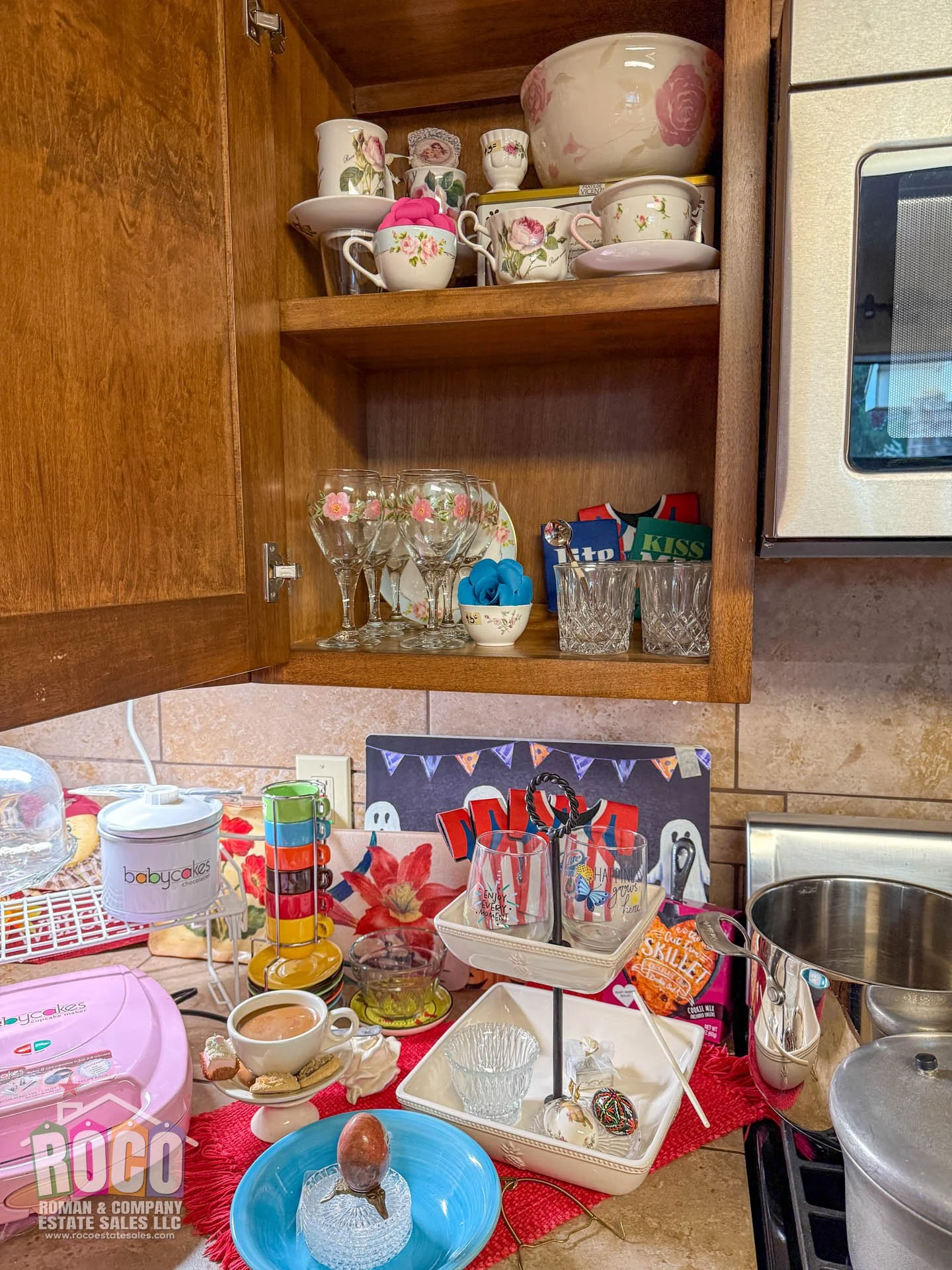 ROCO Estate Sales - 860 Hempstead Dr - EPTX 79912-20261022-0015.jpg