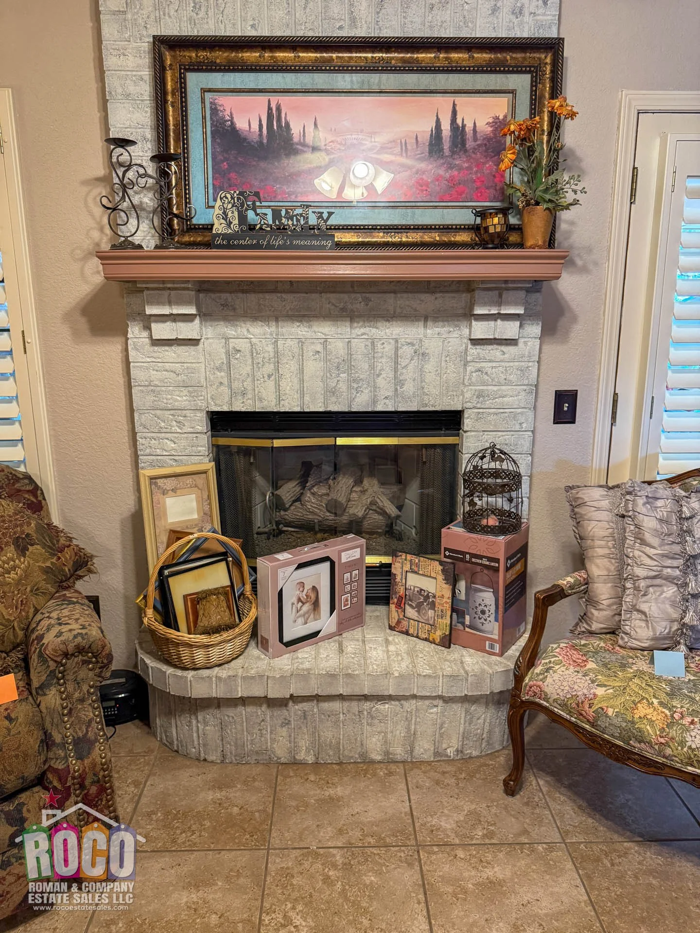 ROCO Estate Sales - 860 Hempstead Dr - EPTX 79912-20261022-0030.jpg