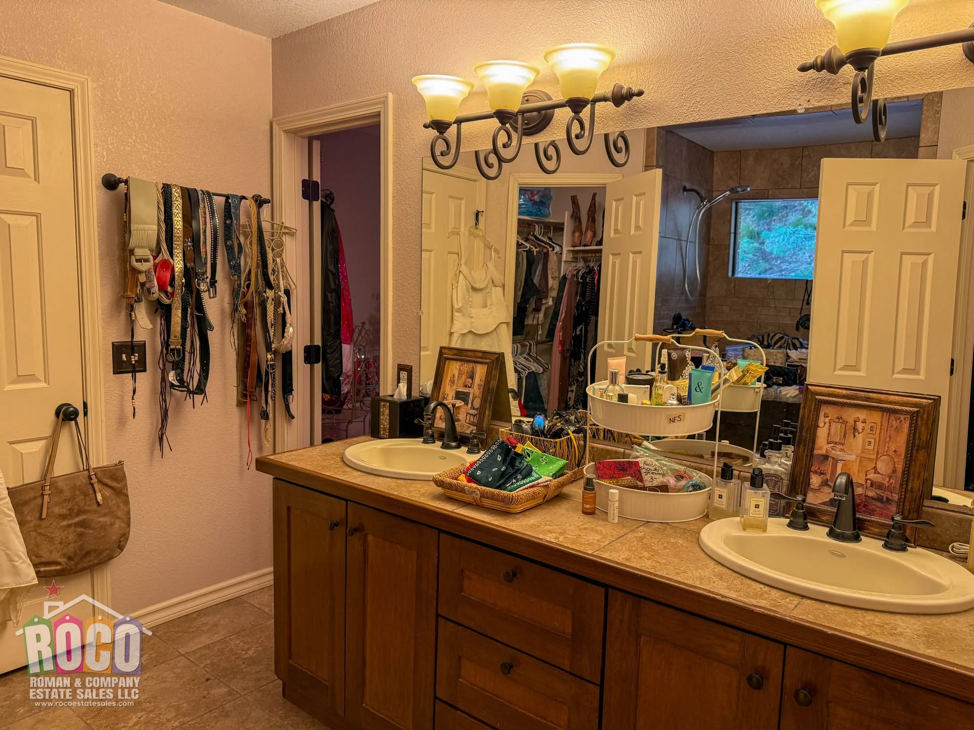 ROCO Estate Sales - 860 Hempstead Dr - EPTX 79912-20261022-0066.jpg