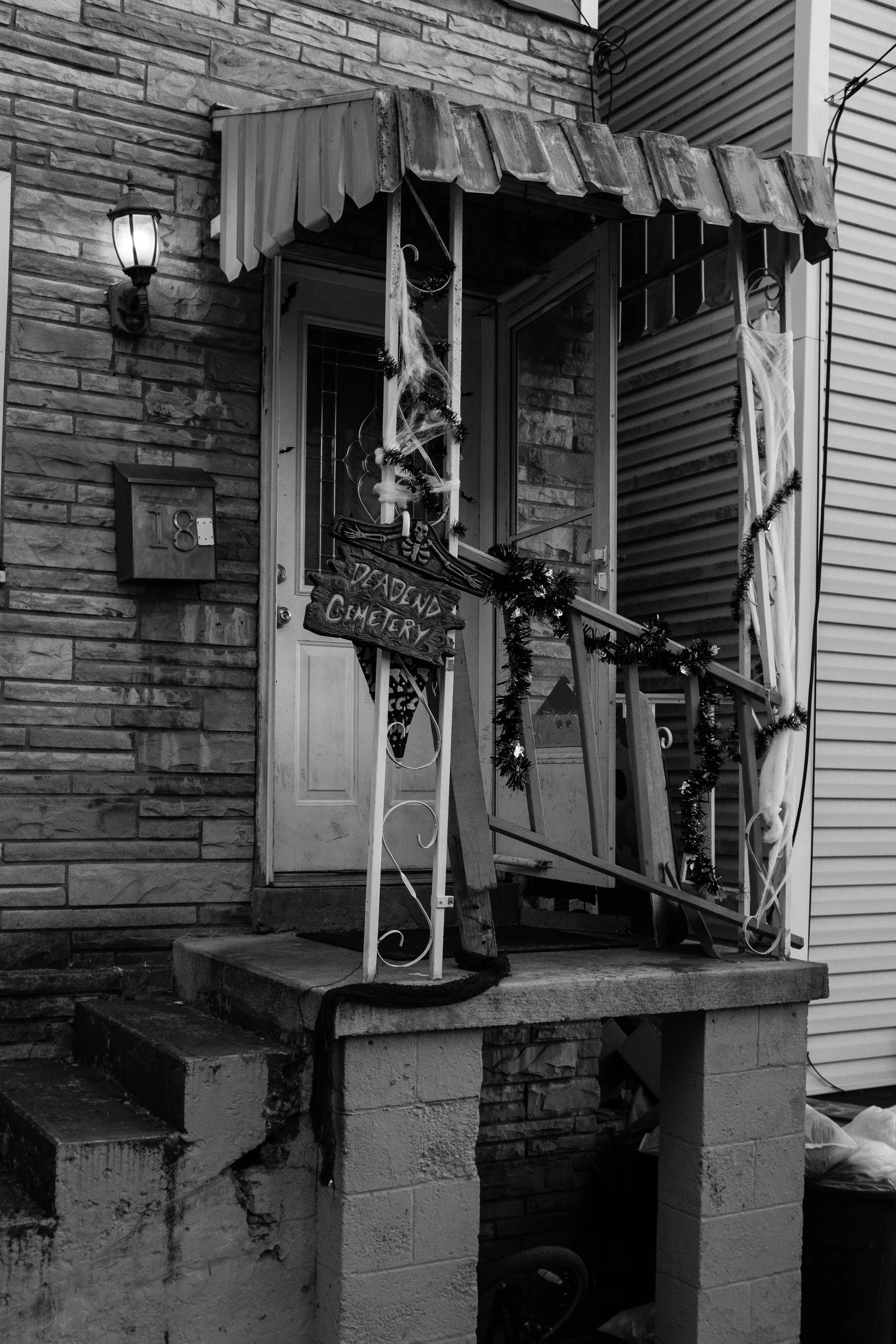 First Week With the Fujifilm X100f | Nov. 2025